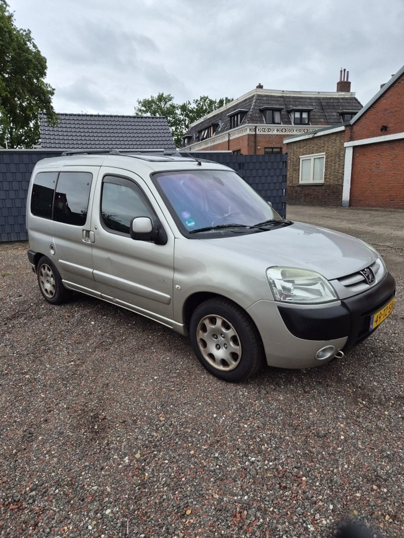 Foto van Peugeot Partner