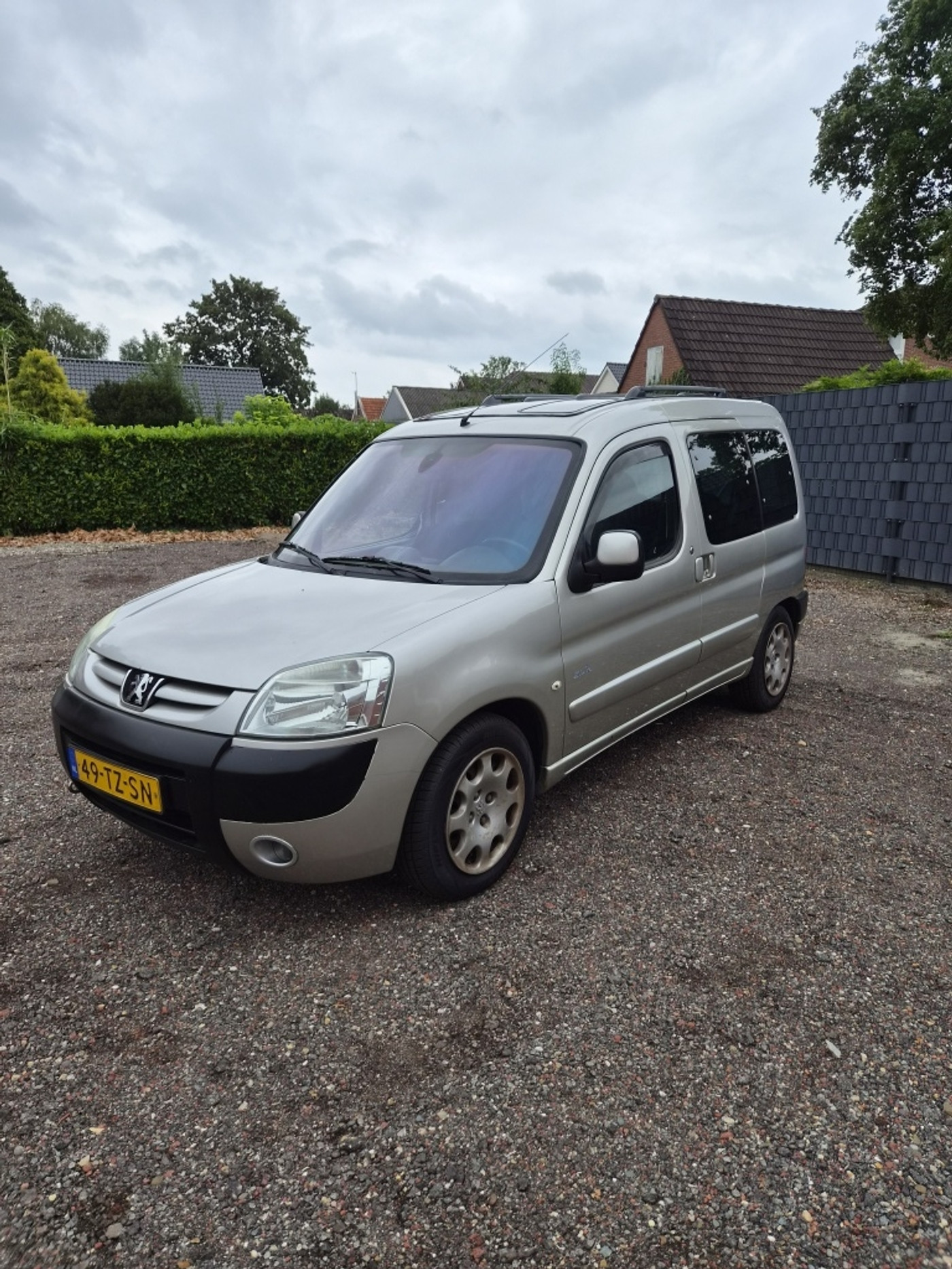 Foto van Peugeot Partner
