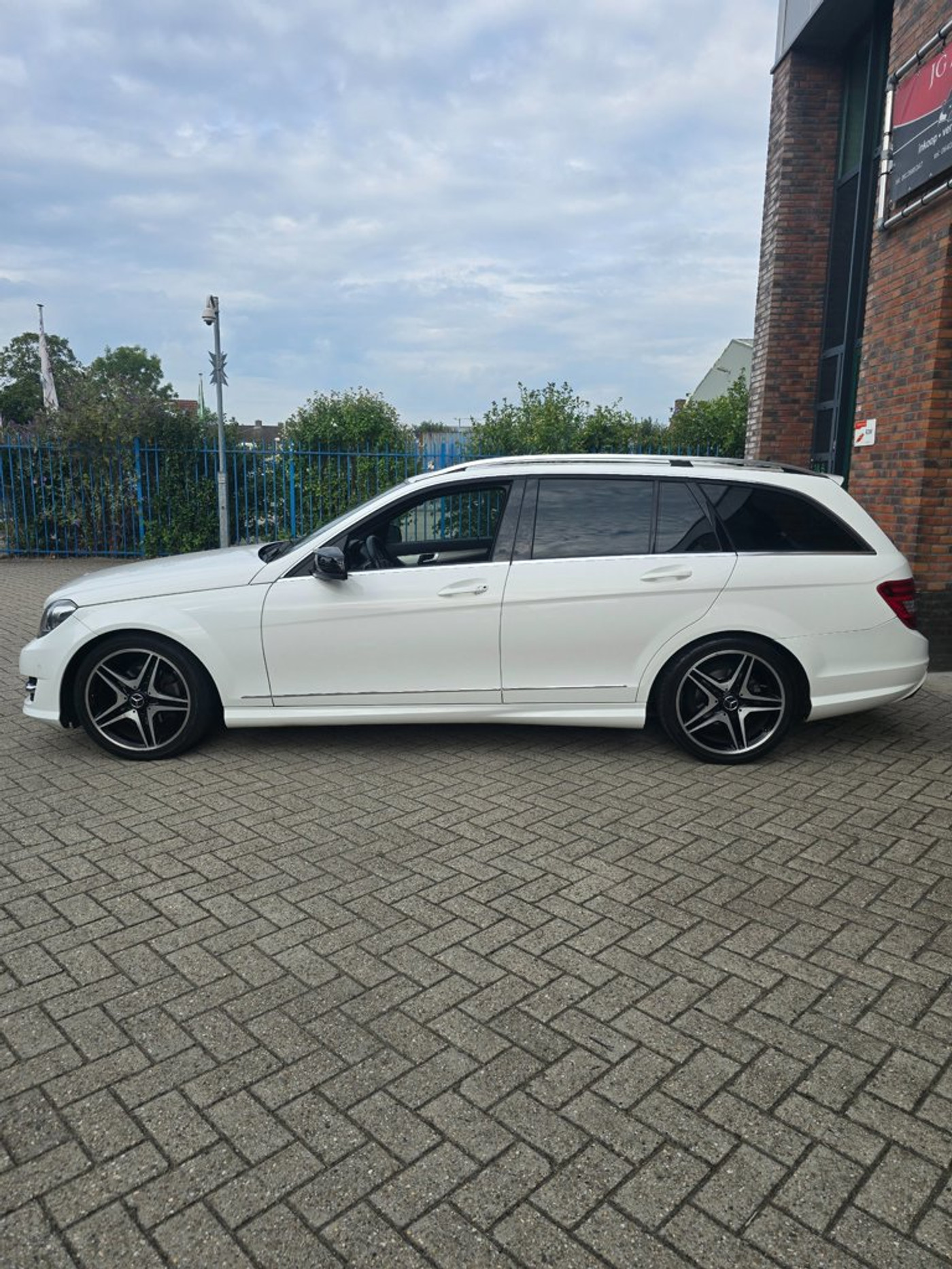 Foto van Mercedes-Benz C 180