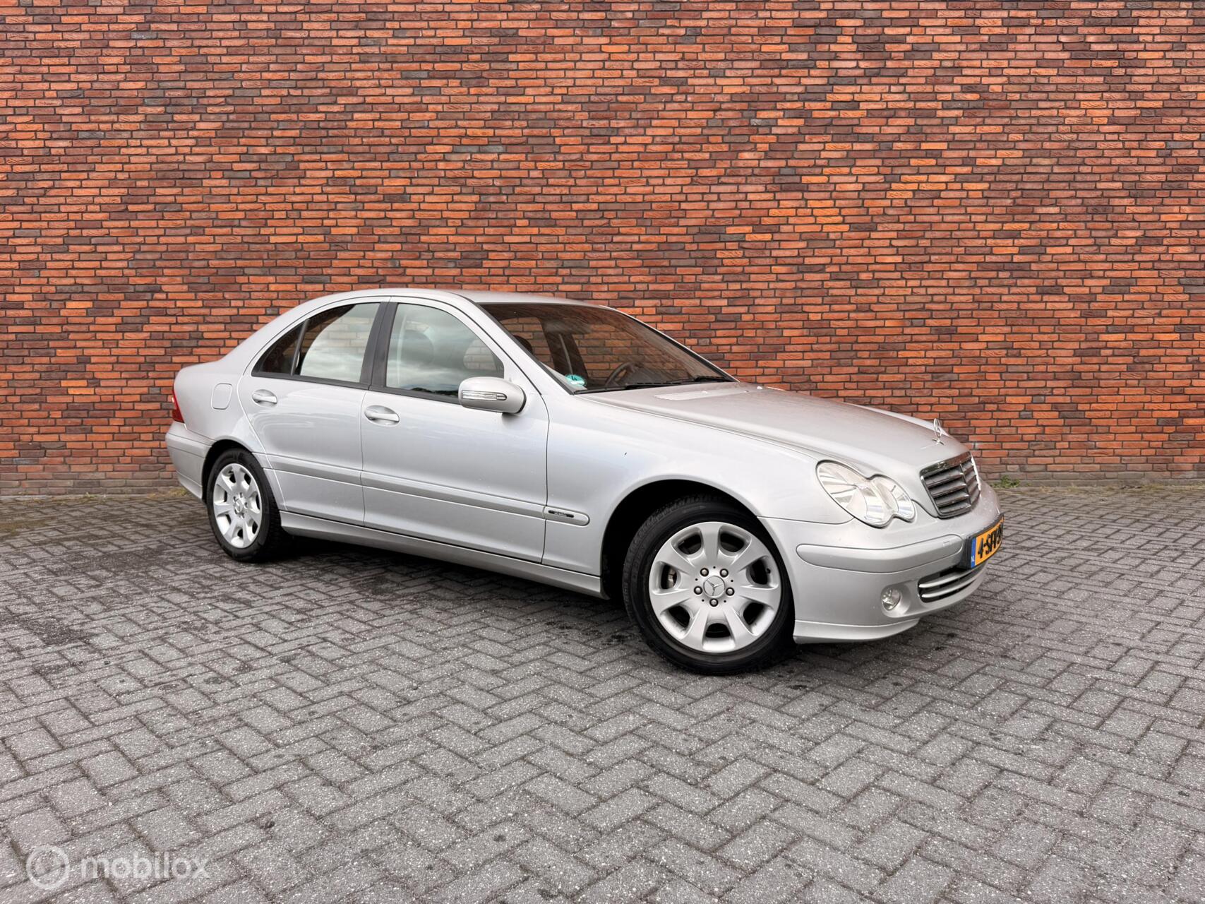 Foto van Mercedes-Benz C 200 Kompressor