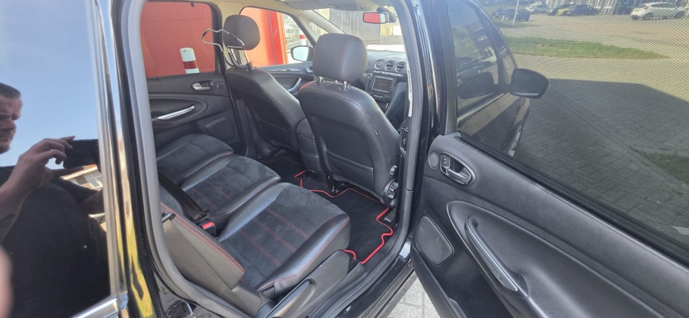 Foto van Ford S-max