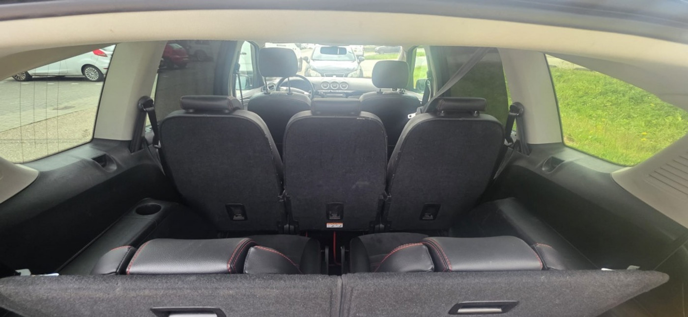 Foto van Ford S-max
