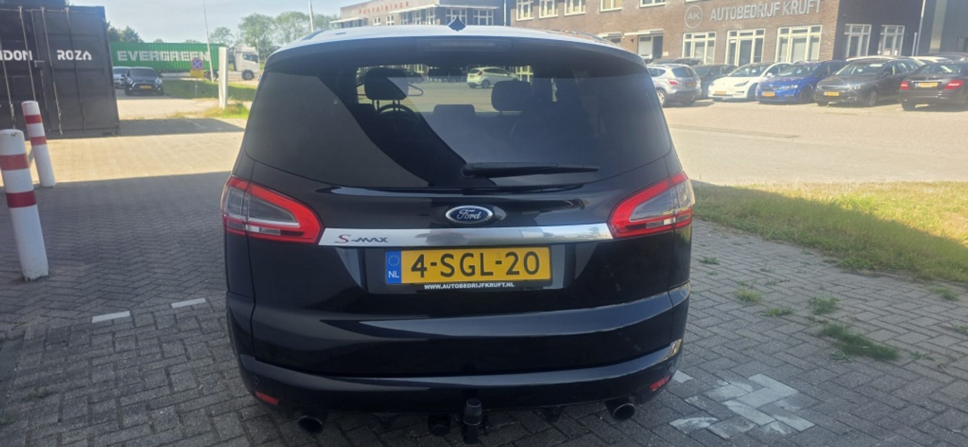 Foto van Ford S-max