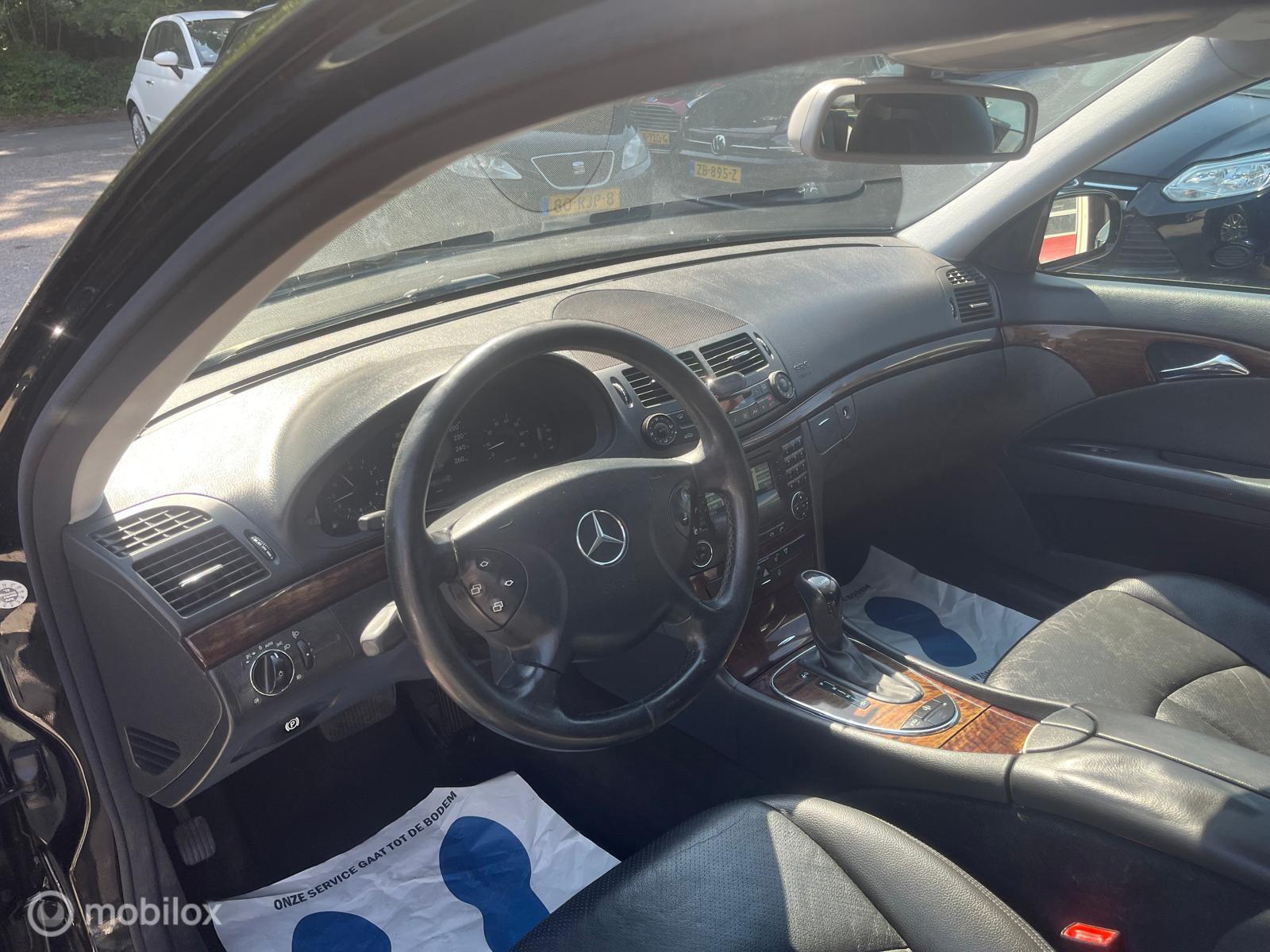 Foto van Mercedes-Benz E 240 4Matic