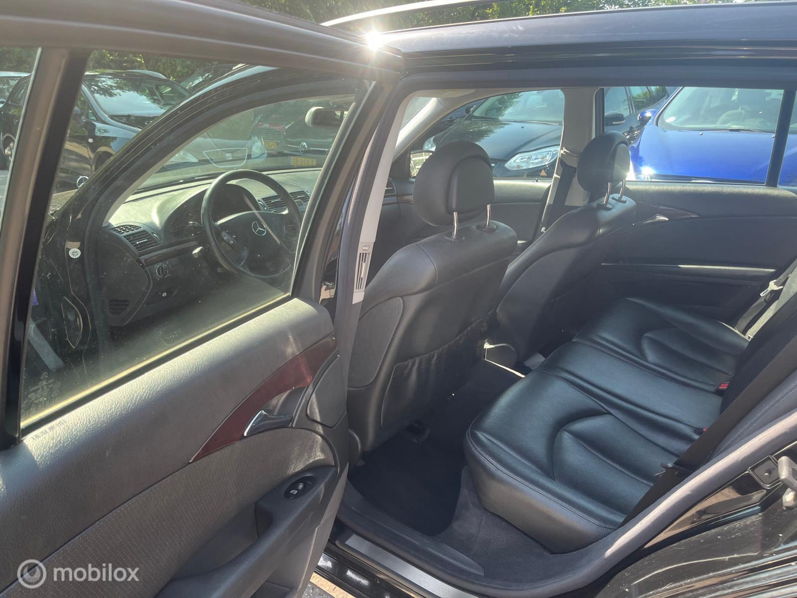 Foto van Mercedes-Benz E 240 4Matic