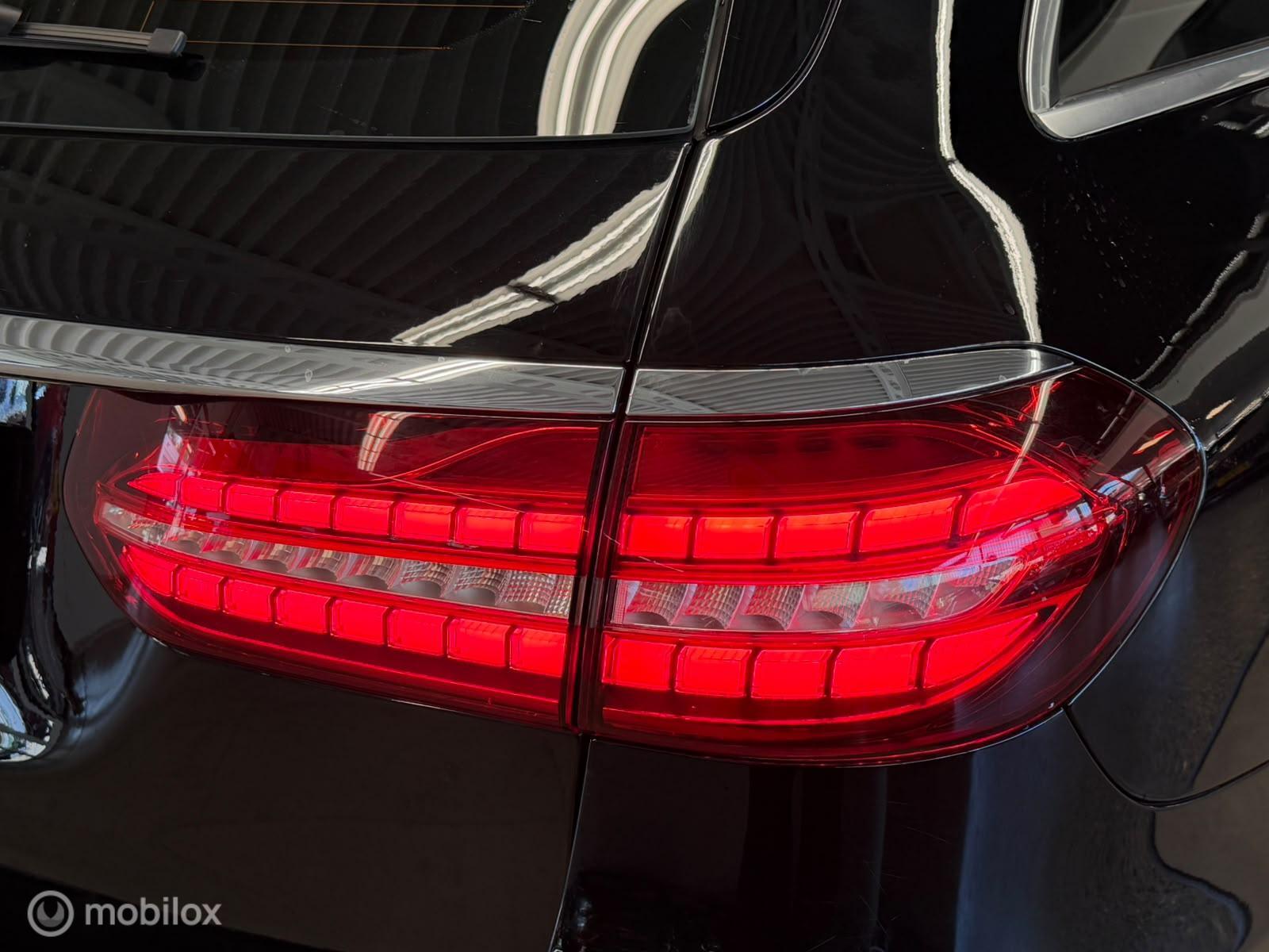 Foto van Mercedes-Benz E 300 De