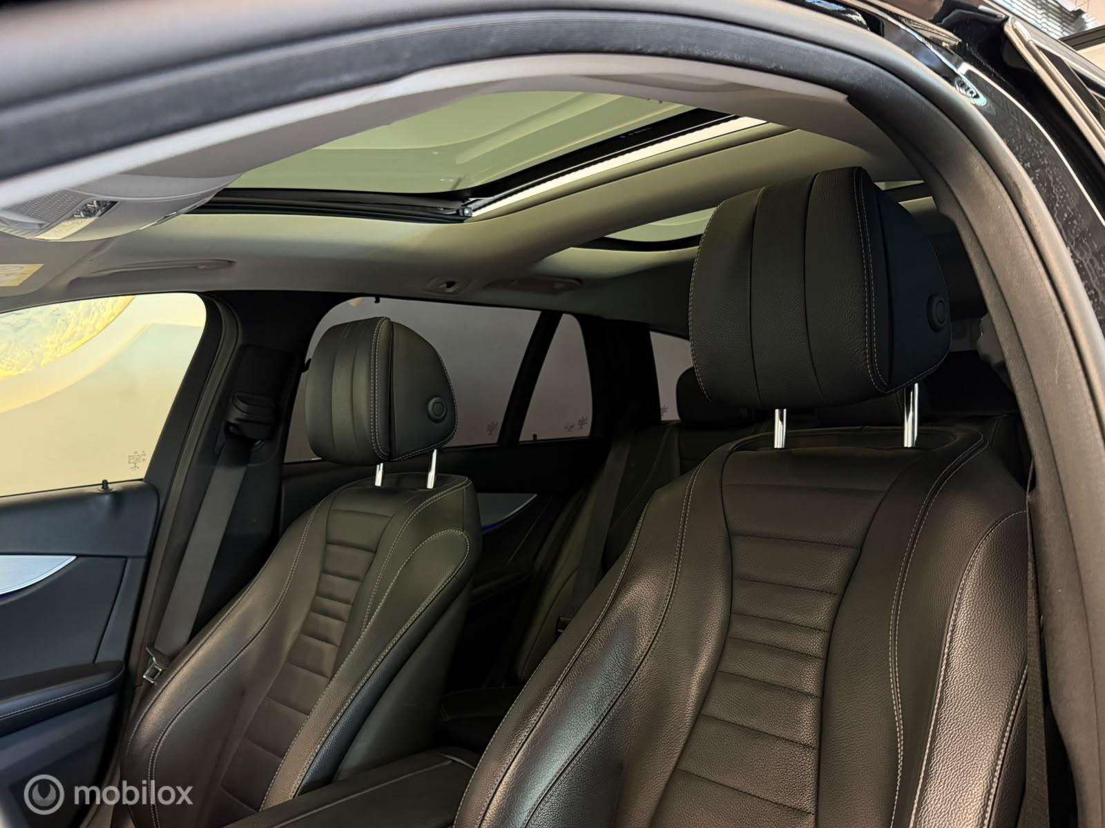 Foto van Mercedes-Benz E 300 De