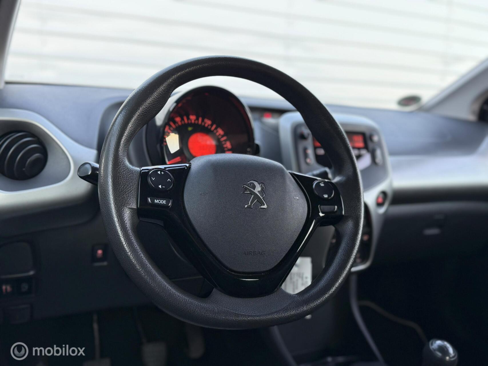 Foto van Peugeot Peugeot 108