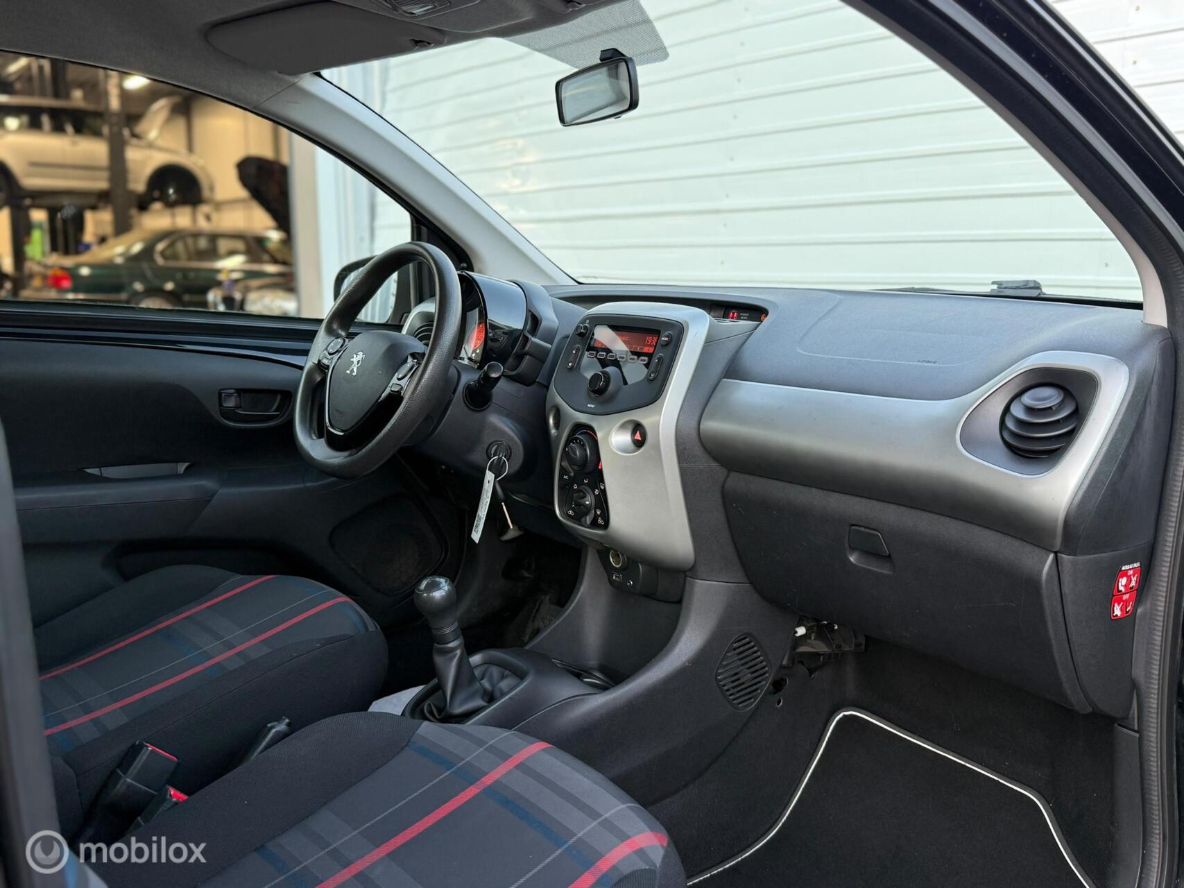 Foto van Peugeot Peugeot 108