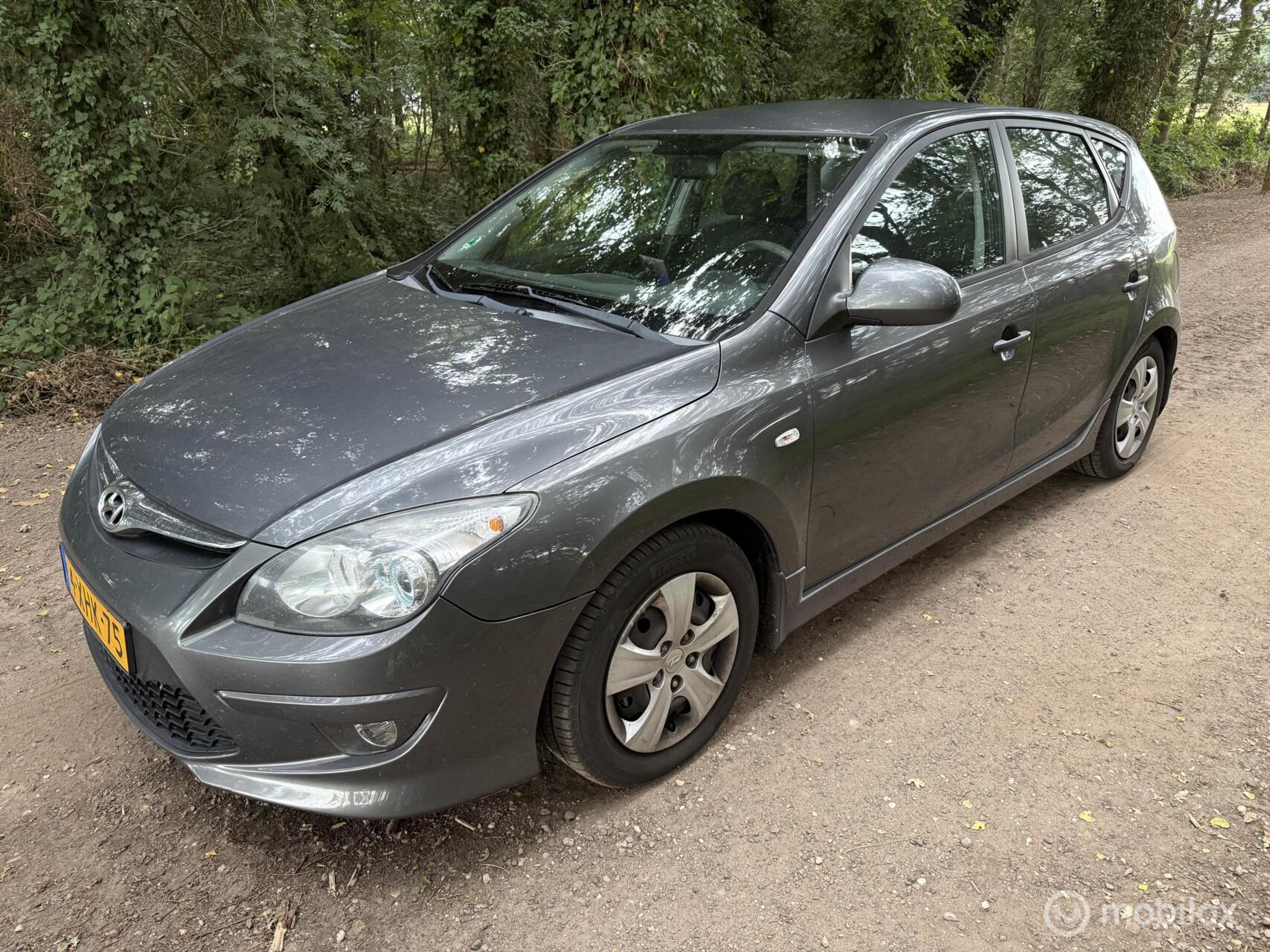 Hyundai I 30 1.6 CRDi Active 2011 - voorkant