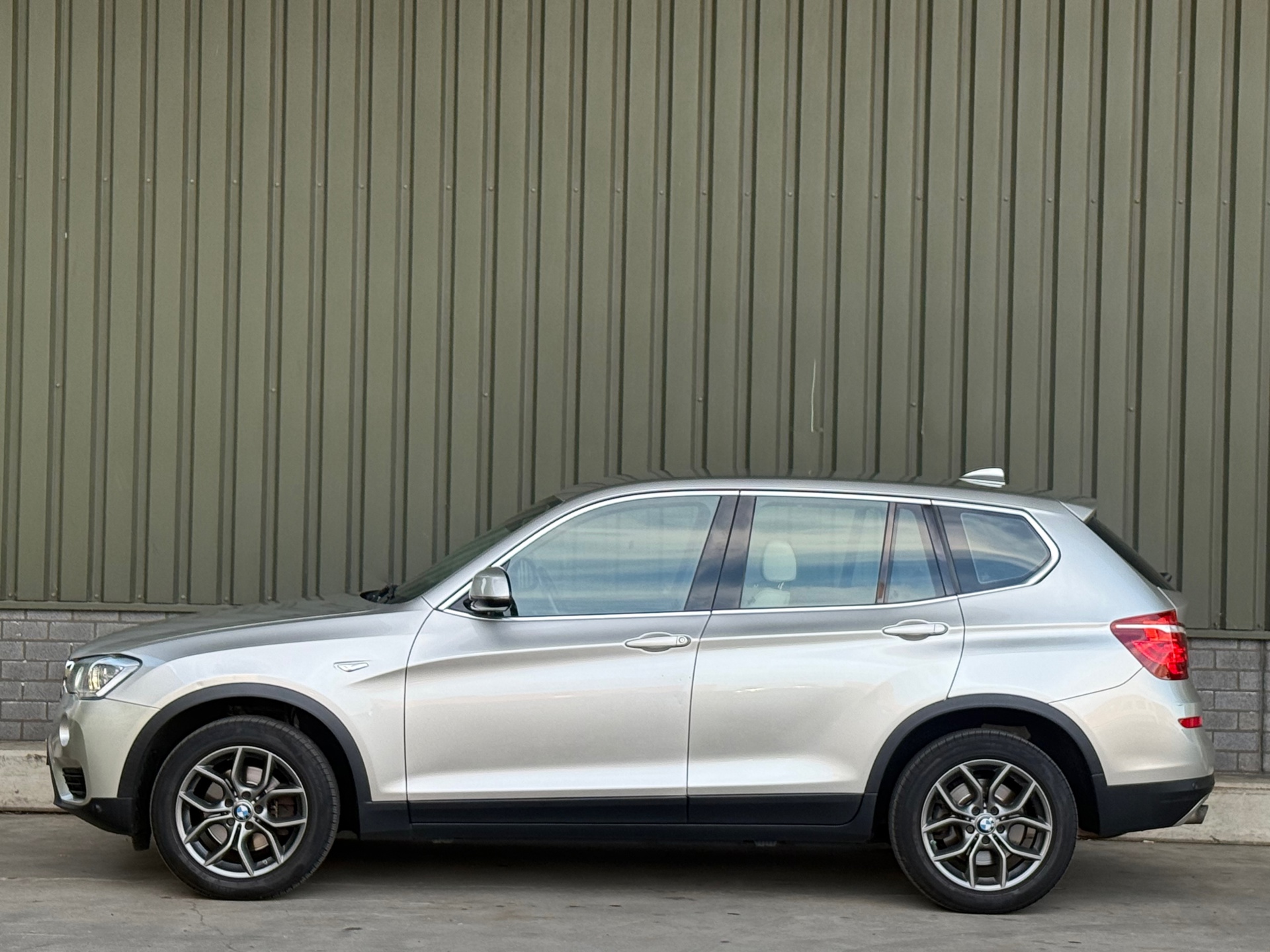 Foto van BMW X3 Xdrive20i