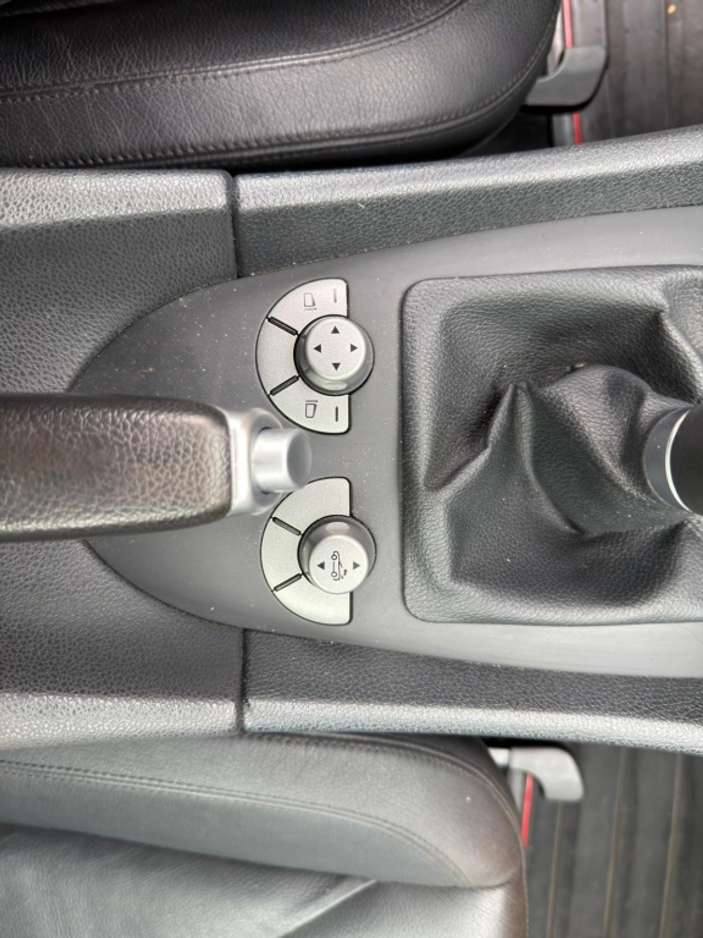 Foto van Mercedes-Benz SLK 200 Kompressor
