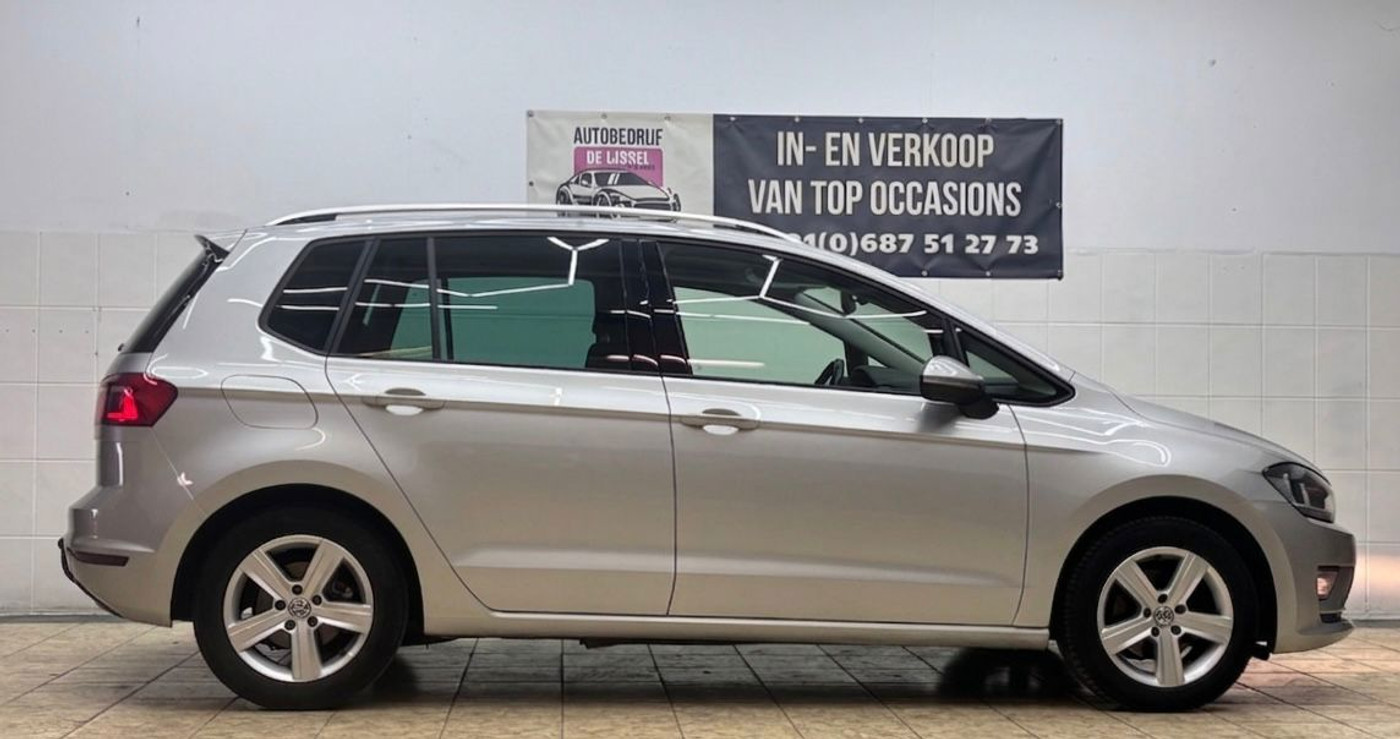 Foto van Volkswagen Golf Sportsvan