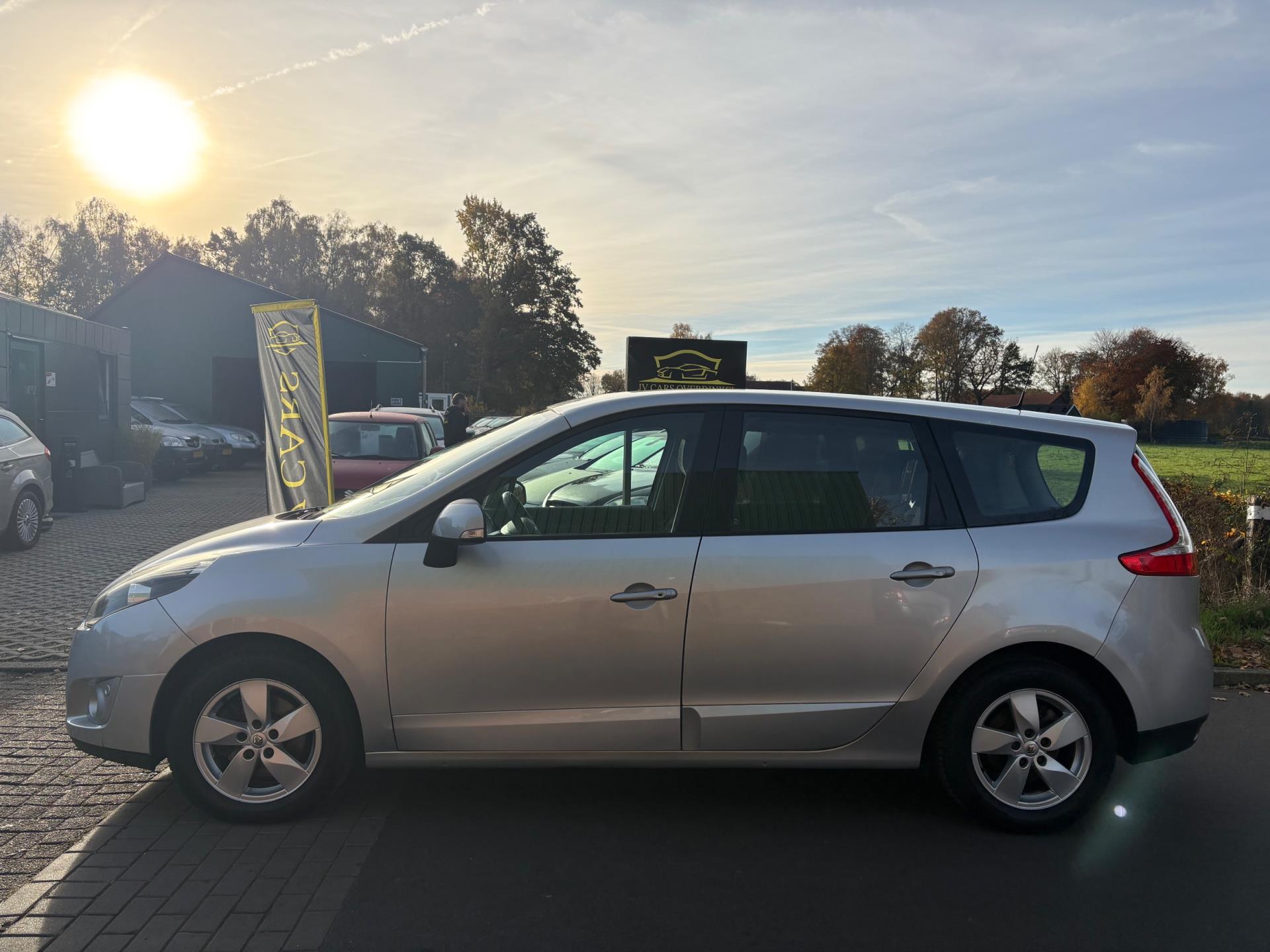 Foto van Renault Scénic
