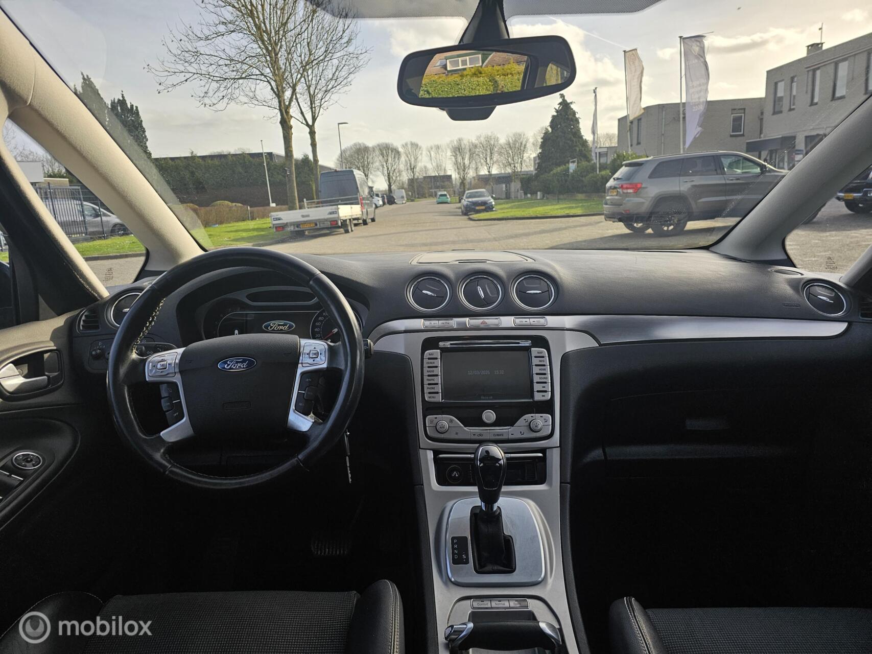 Foto van Ford S-max