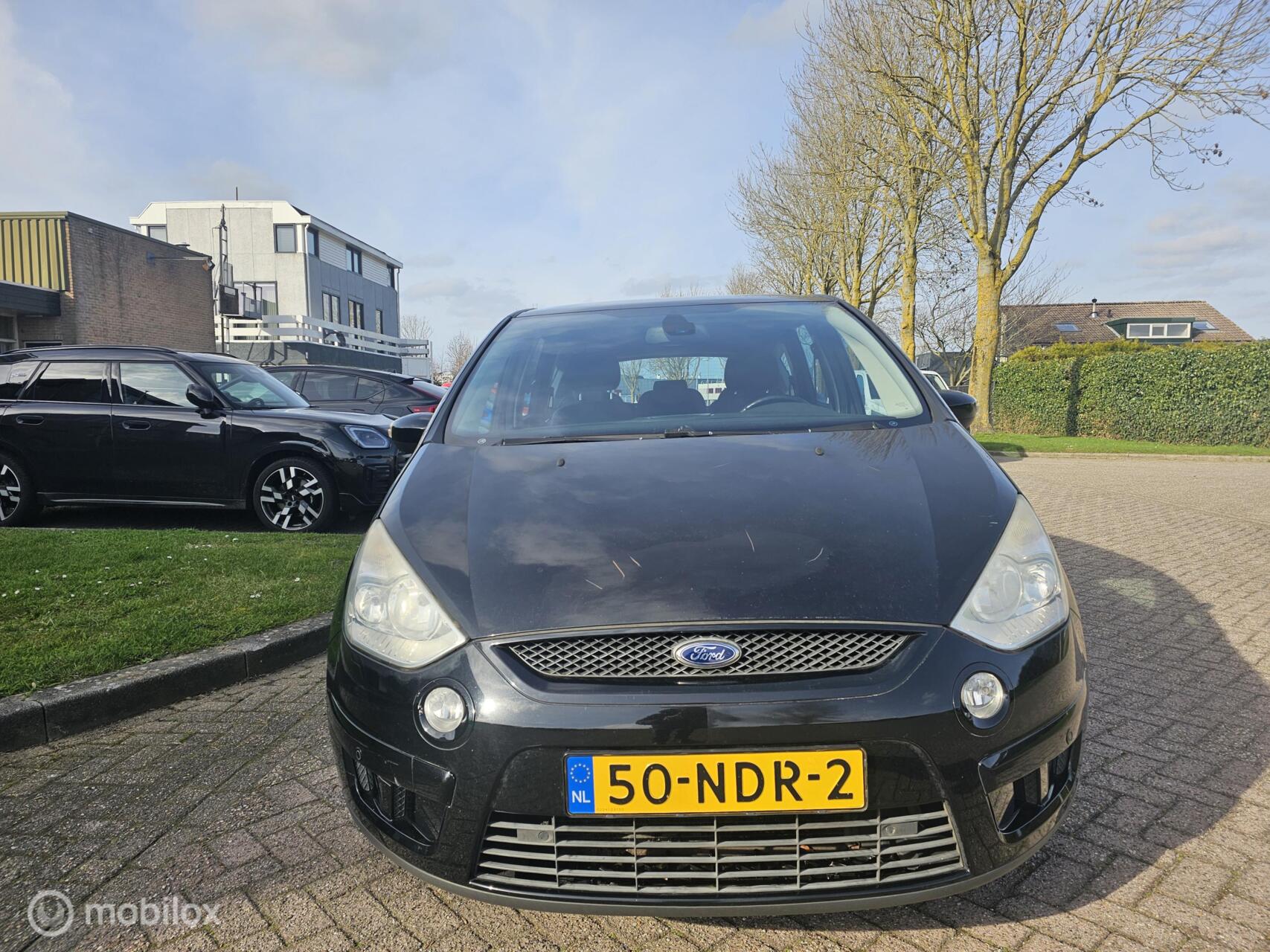 Foto van Ford S-max