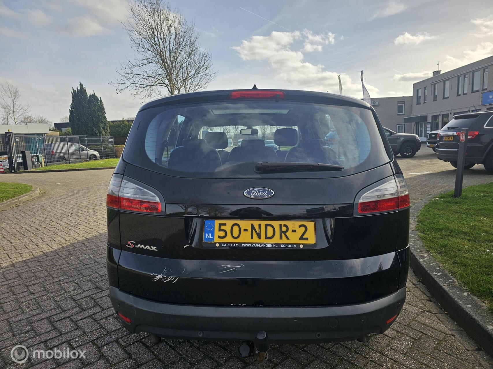 Foto van Ford S-max