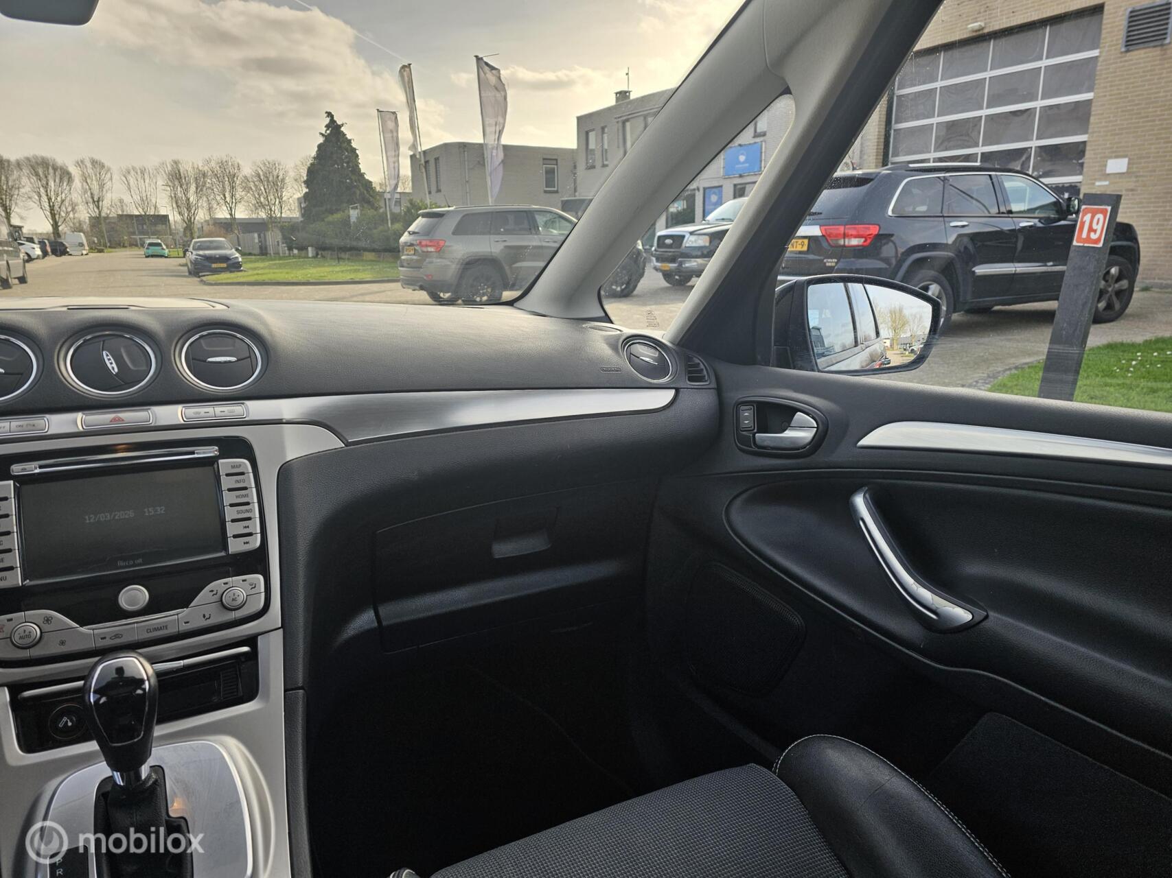 Foto van Ford S-max