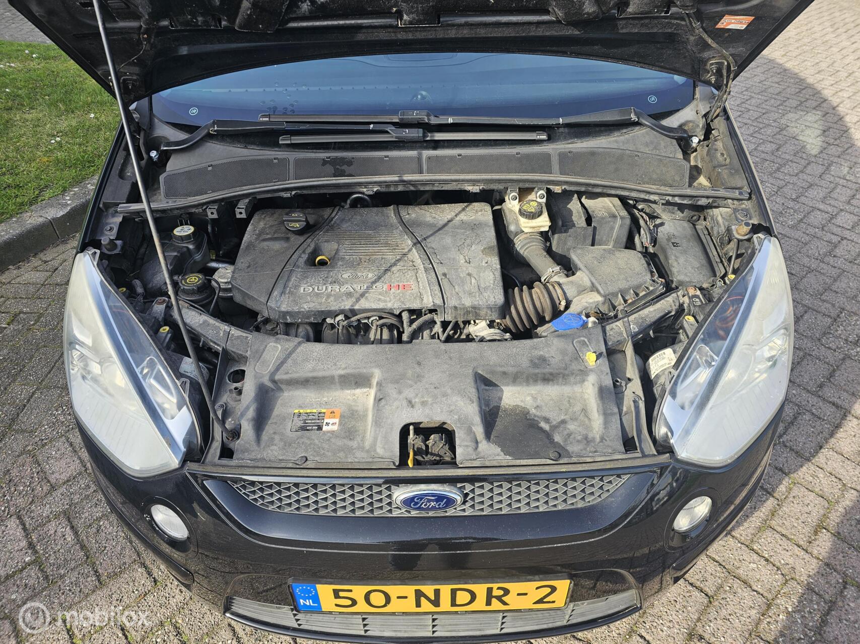 Foto van Ford S-max