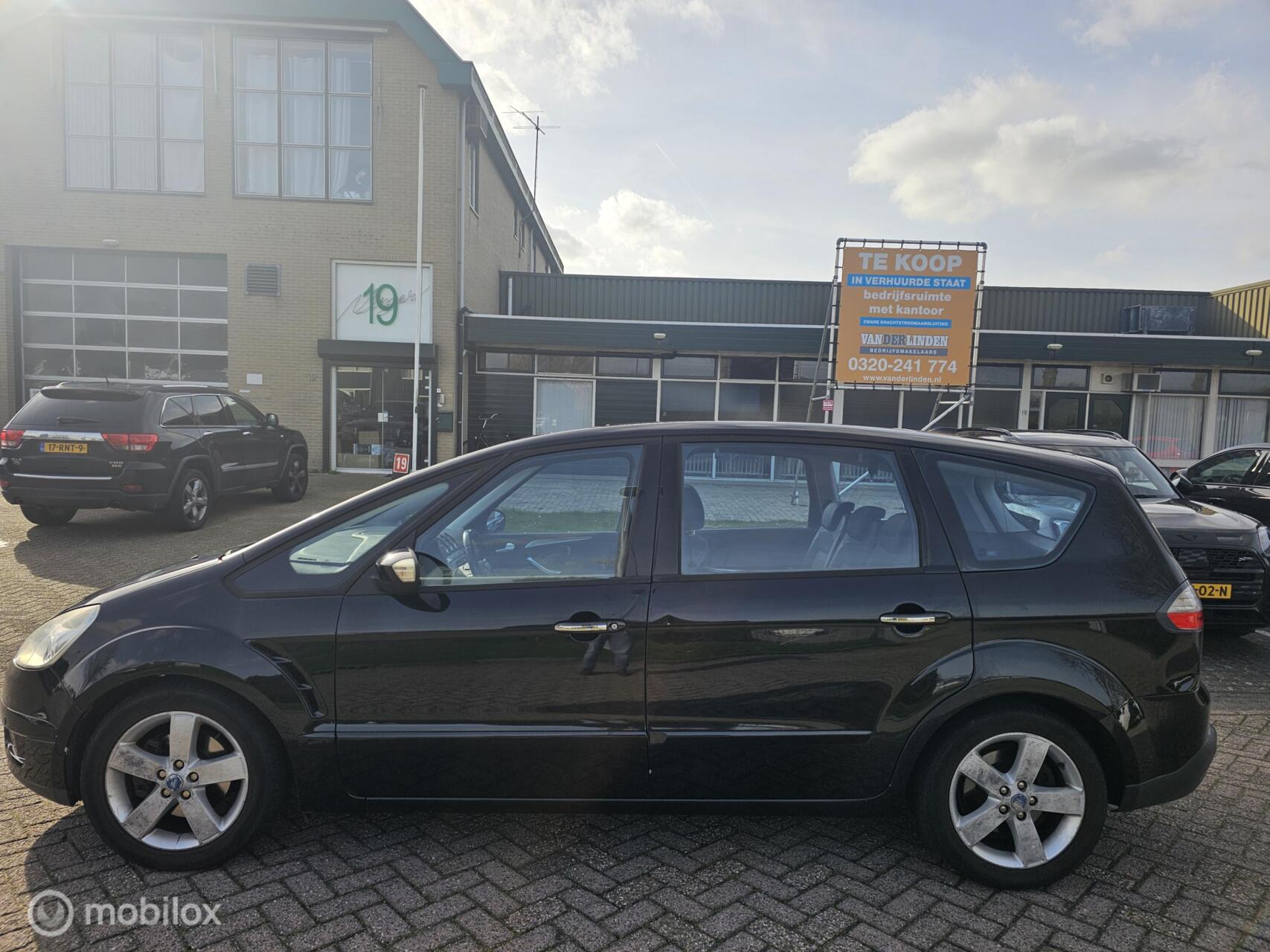 Foto van Ford S-max