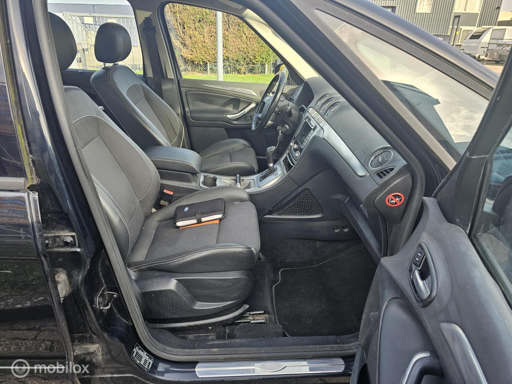 Foto van Ford S-max