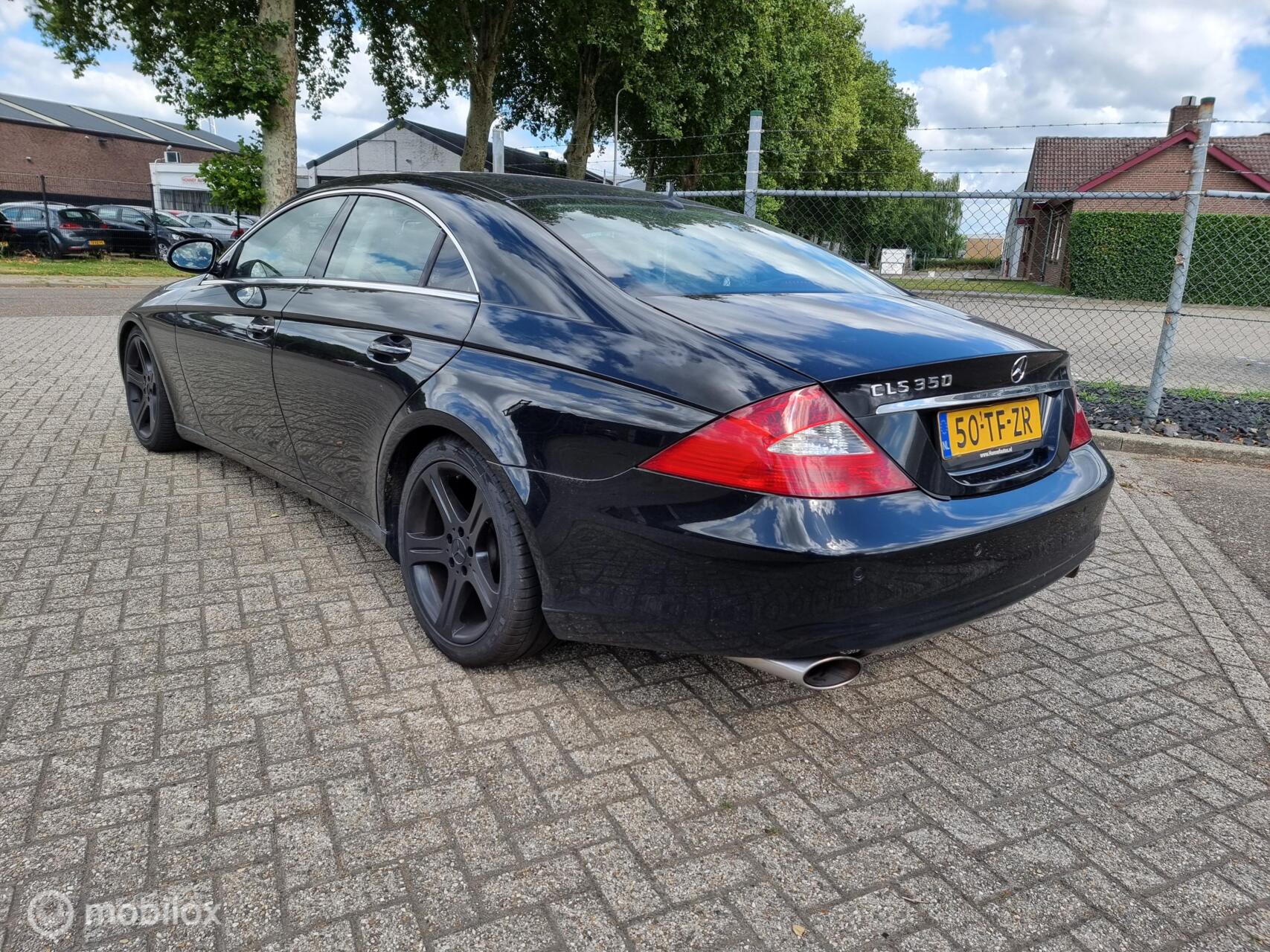 Foto van Mercedes-Benz CLS 350