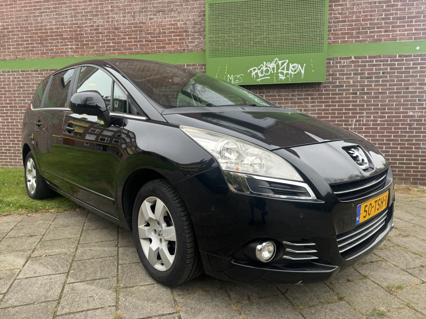 Foto van Peugeot 5008