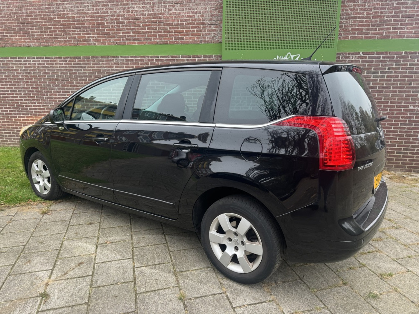 Foto van Peugeot 5008