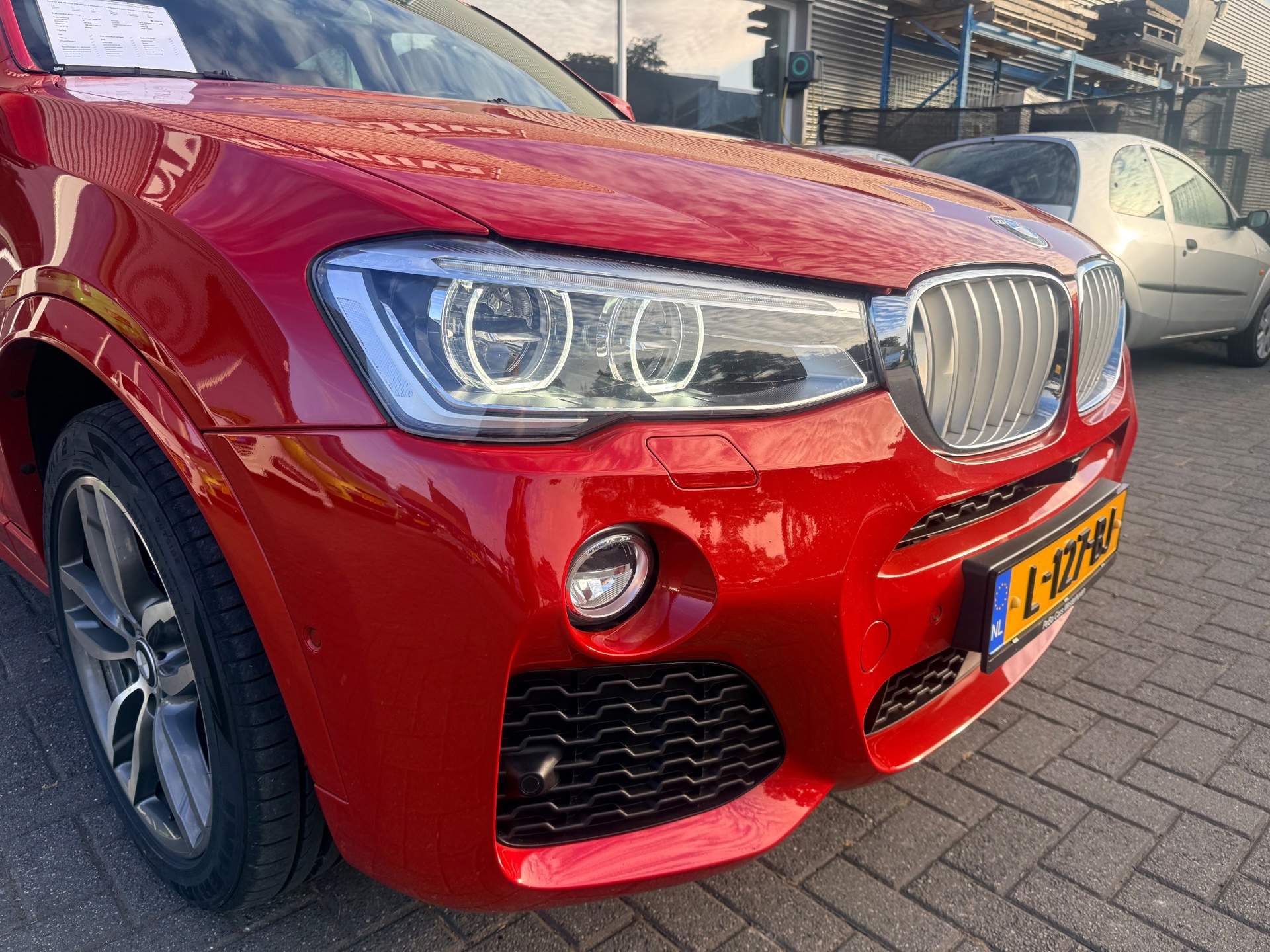 Foto van BMW X4 Xdrive28i