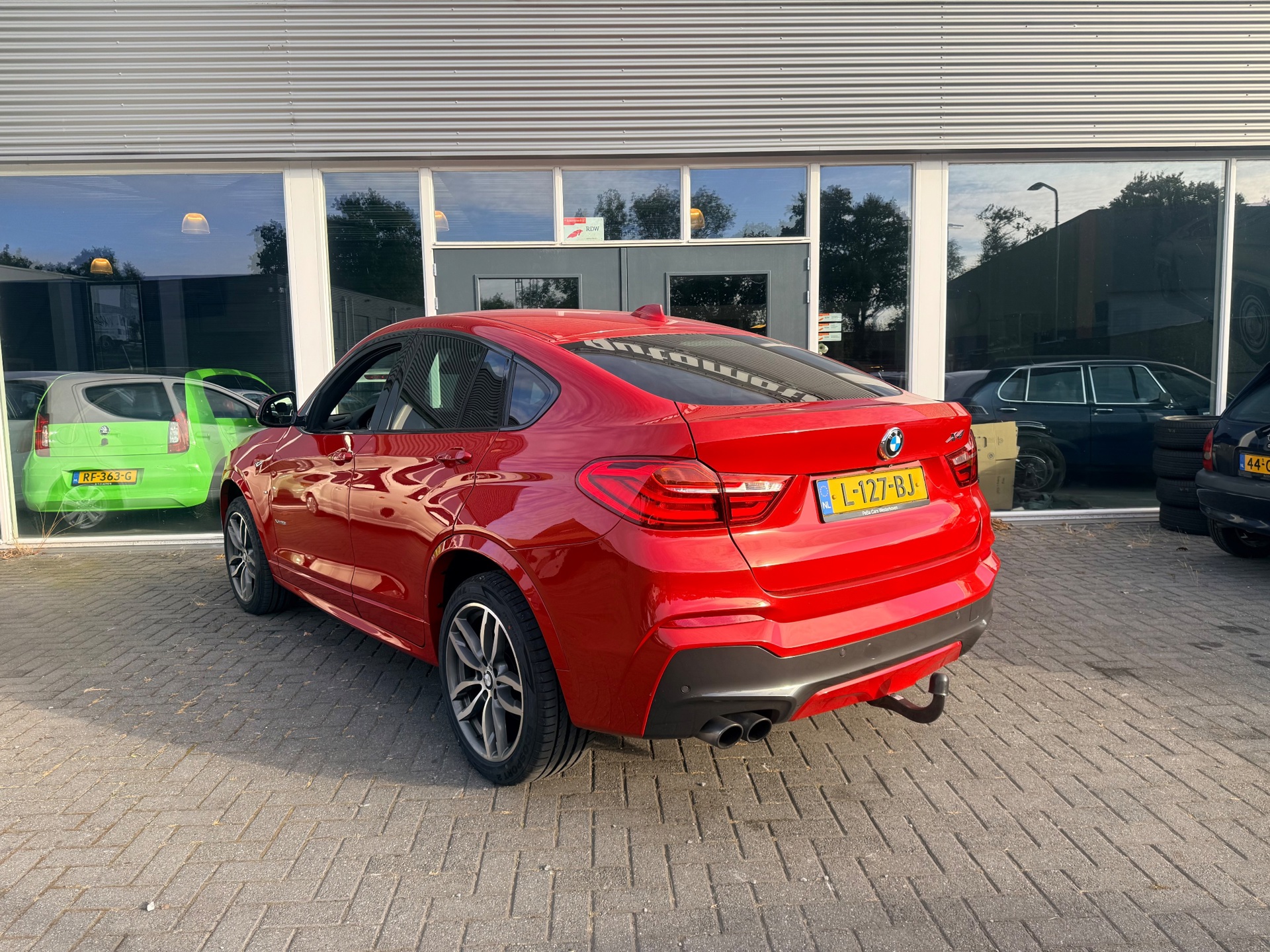 Foto van BMW X4 Xdrive28i