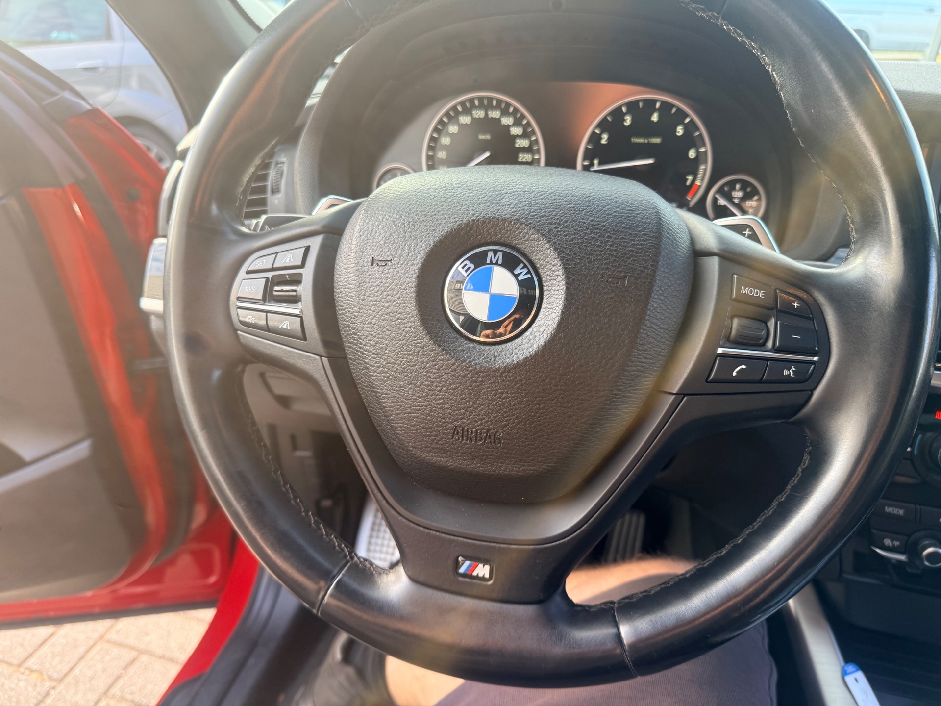 Foto van BMW X4 Xdrive28i