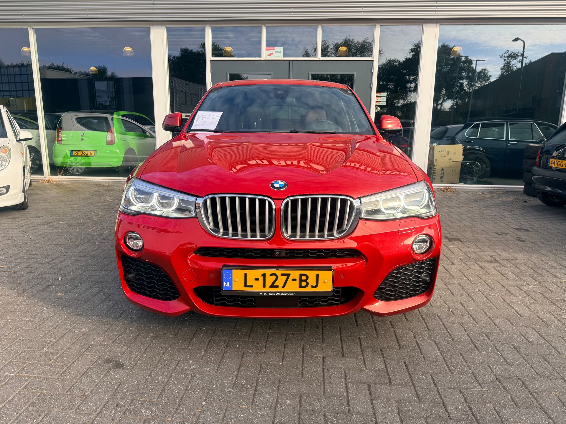 Foto van BMW X4 Xdrive28i