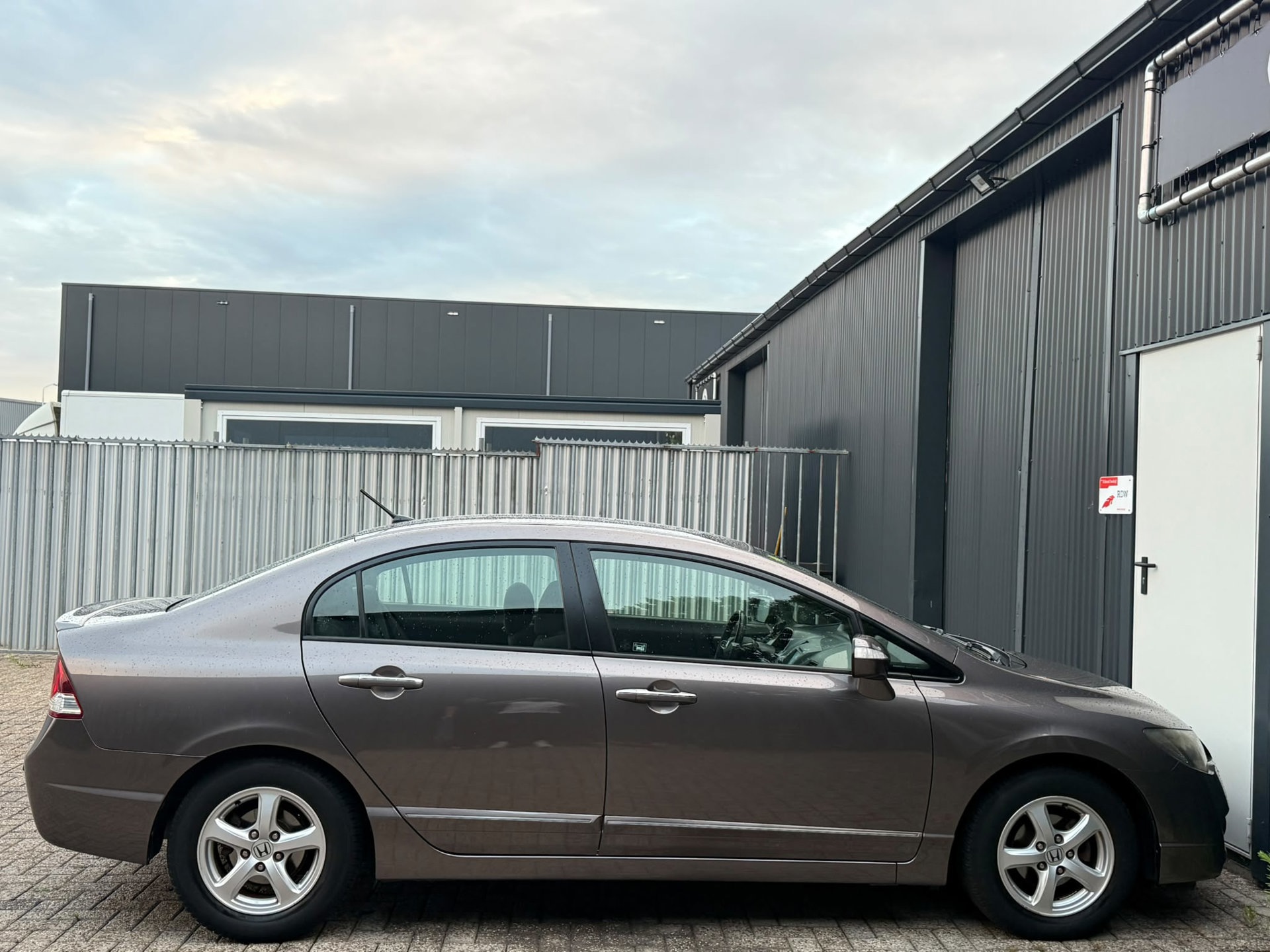 Foto van Honda Civic 4dr Hybrid