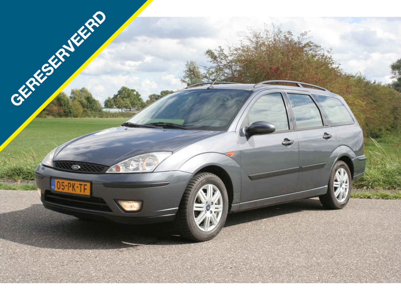 Ford Focus 1.6-16V Futura 2004 - voorkant
