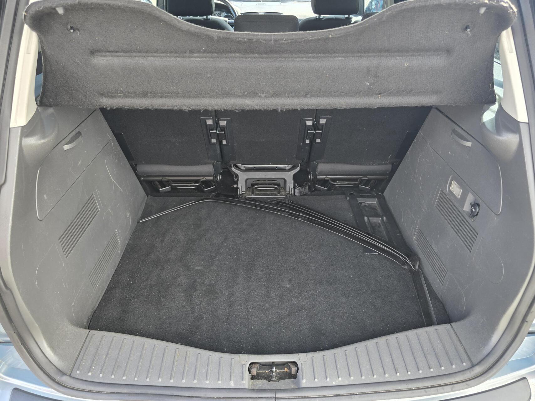 Foto van Ford C-max
