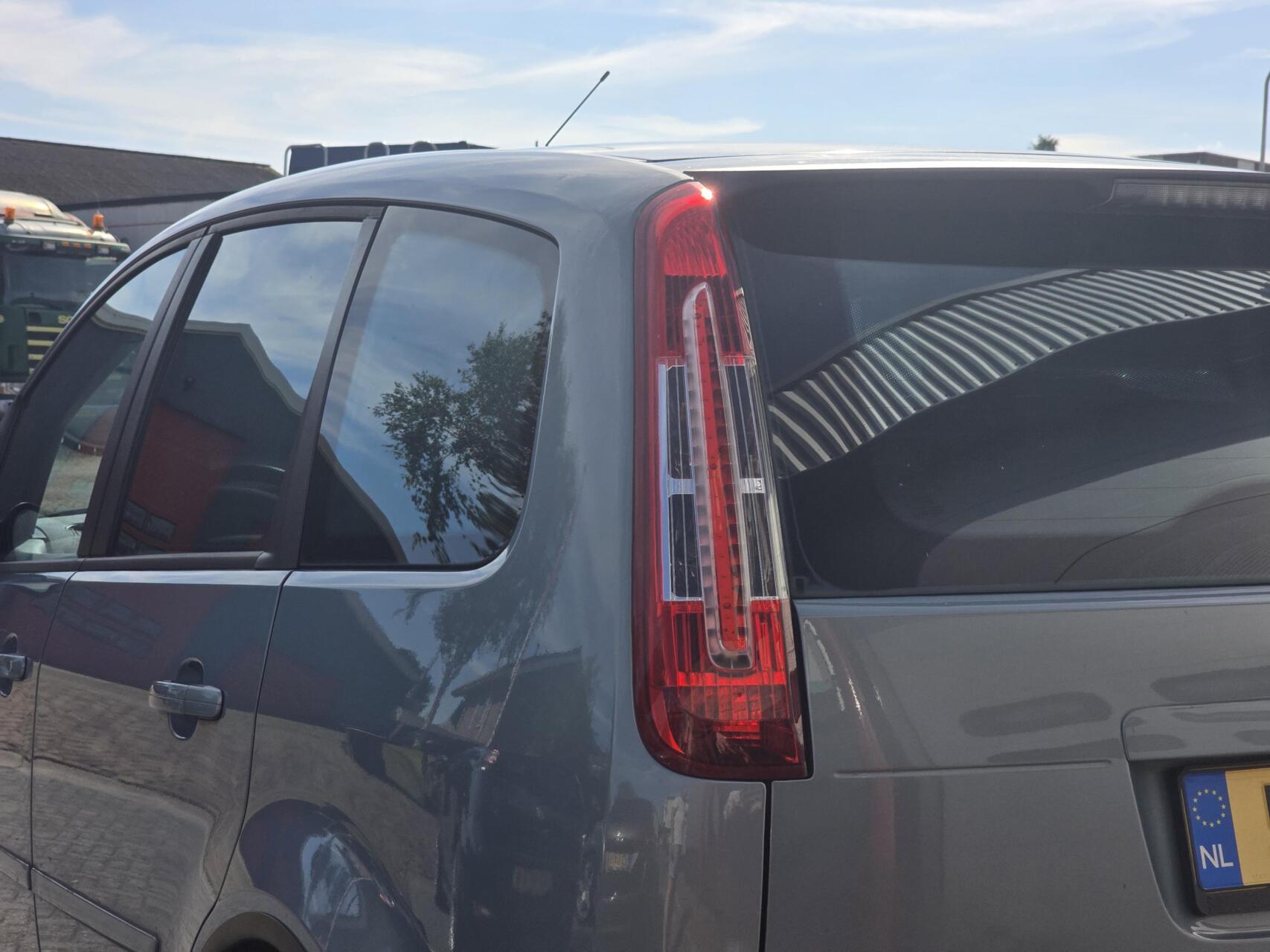 Foto van Ford C-max