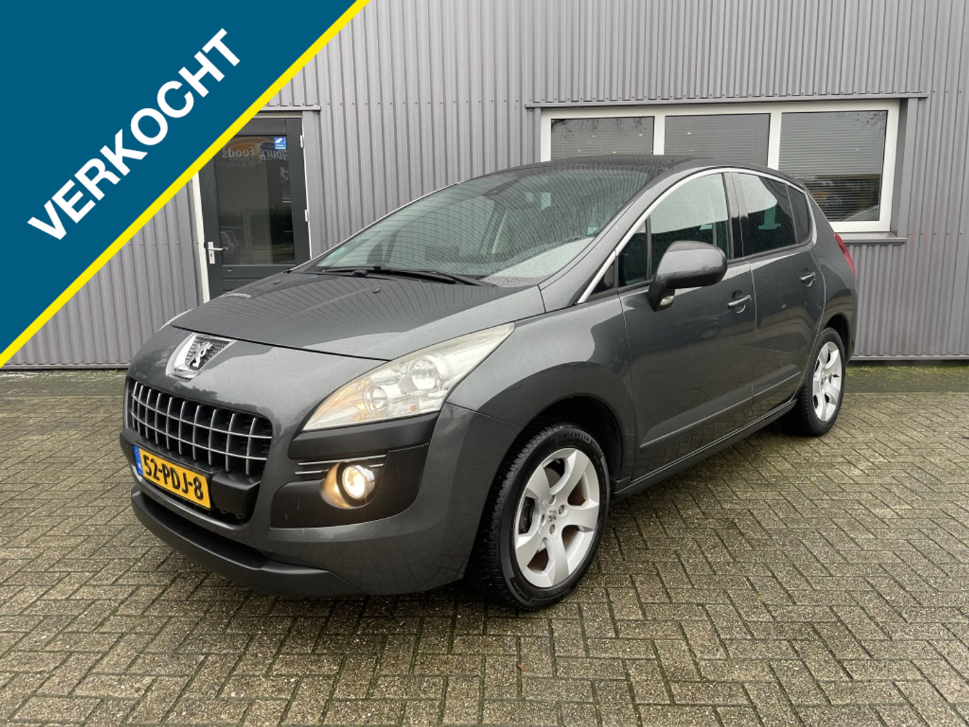 Peugeot 3008 1.6 157PK PDC Clima 135Dkm NAP! 2011 - voorkant