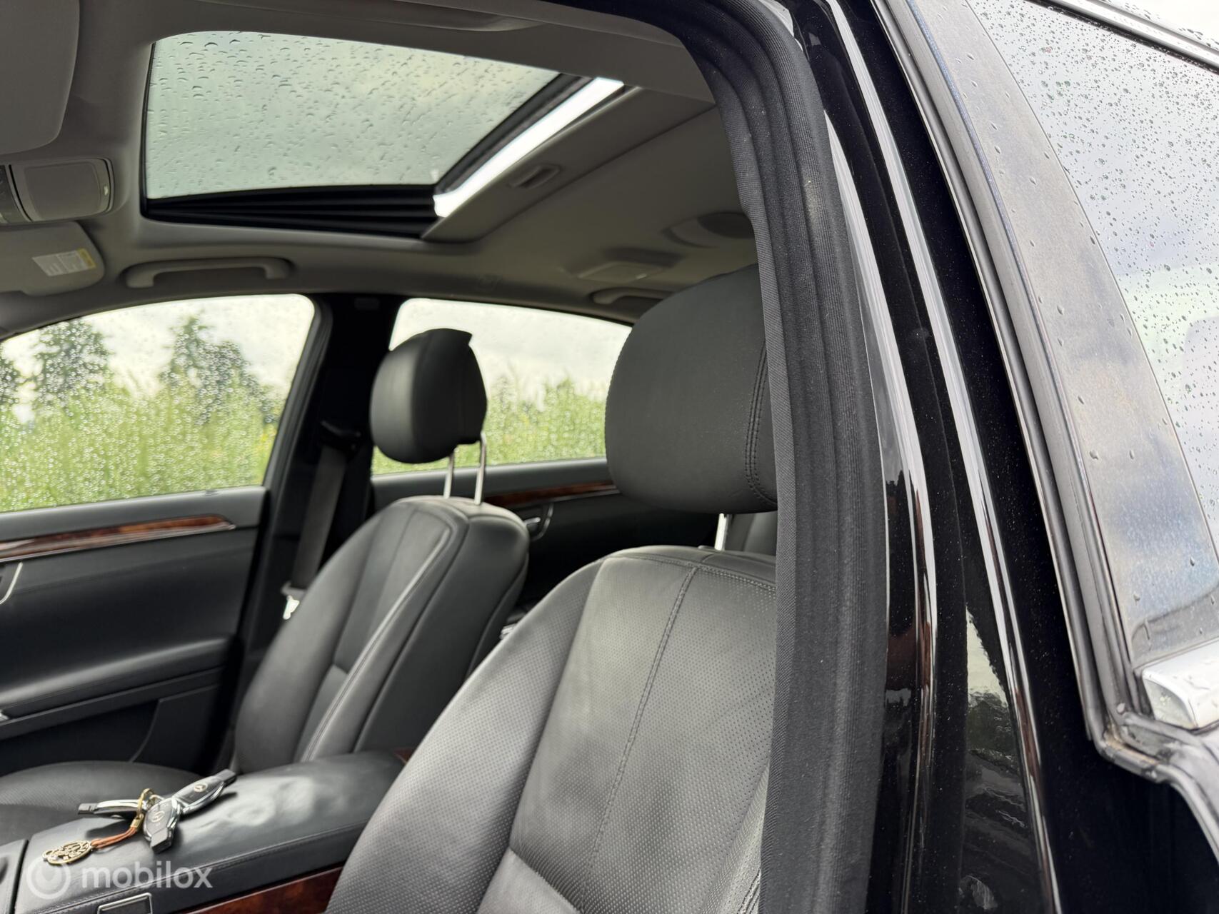 Foto van Mercedes-Benz S 500