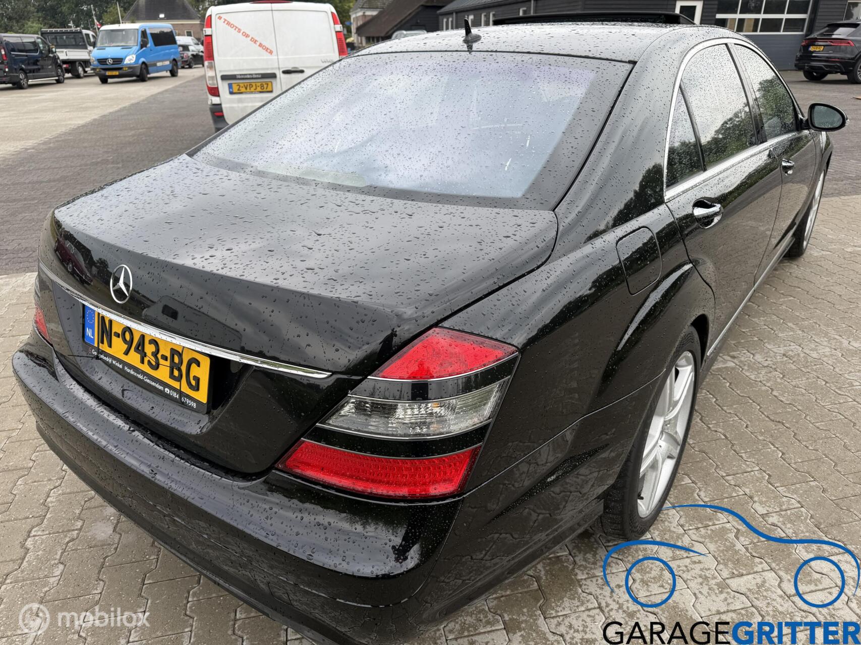 Foto van Mercedes-Benz S 500