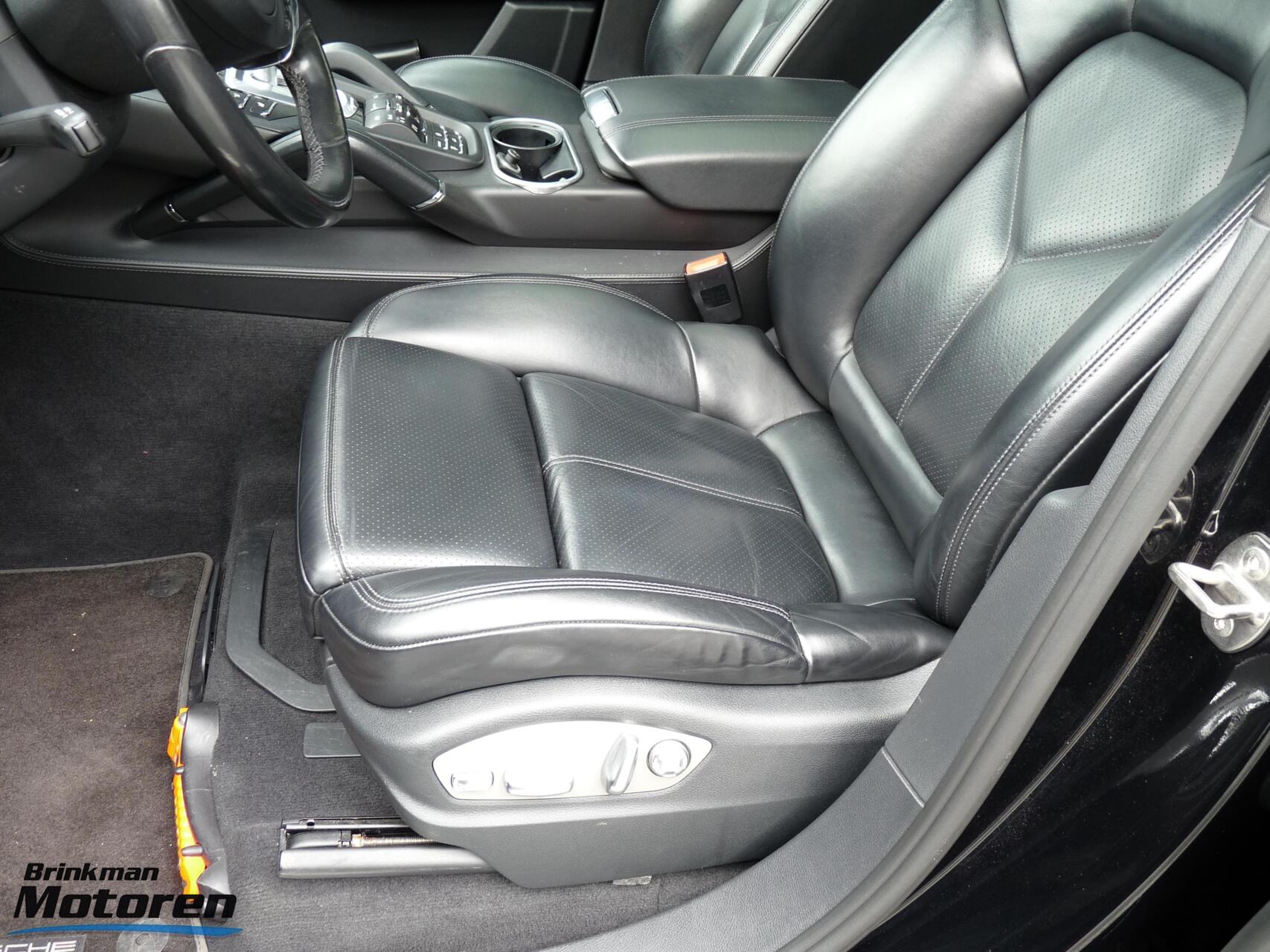 Foto van Porsche Cayenne S