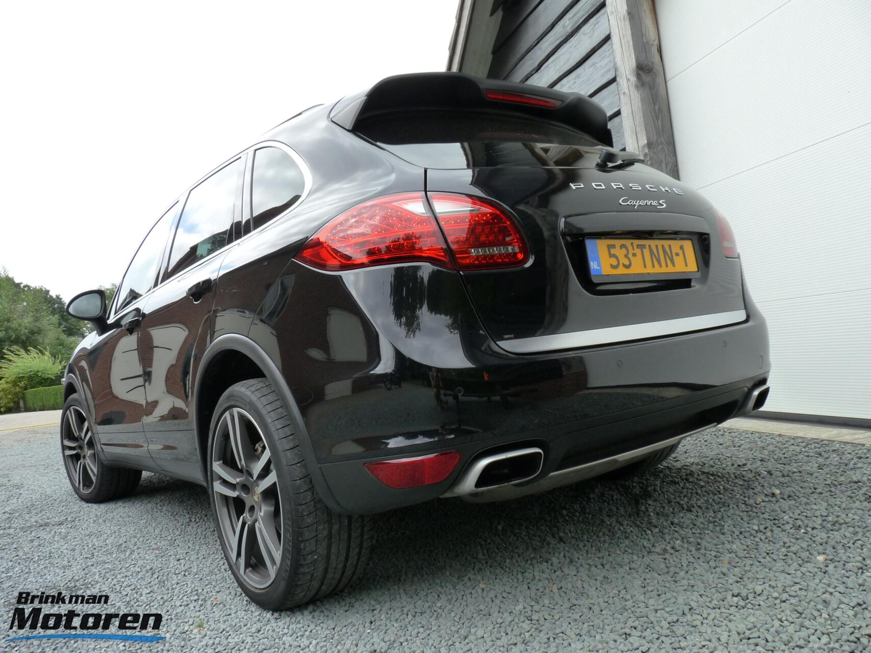 Foto van Porsche Cayenne S