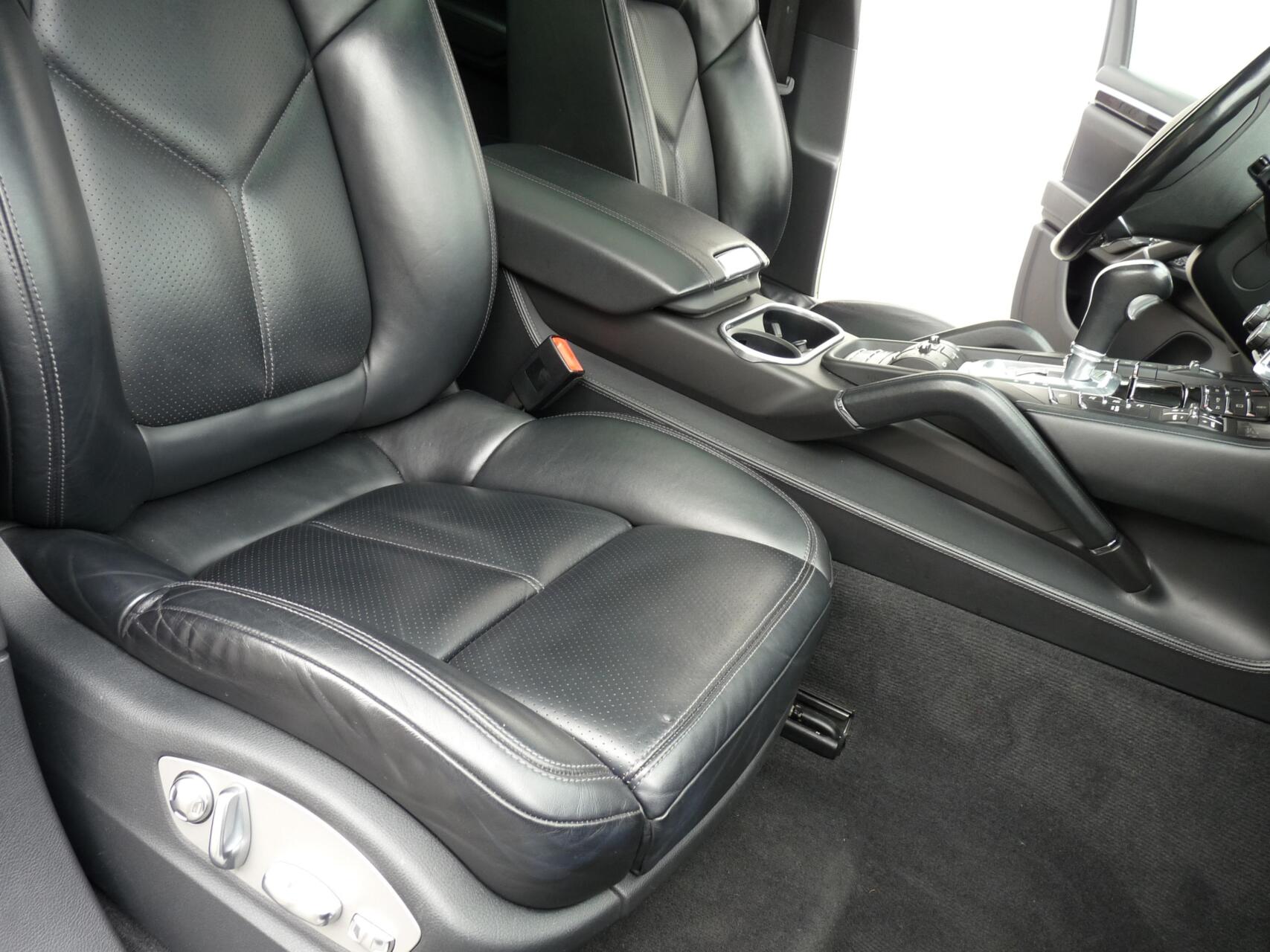 Foto van Porsche Cayenne S