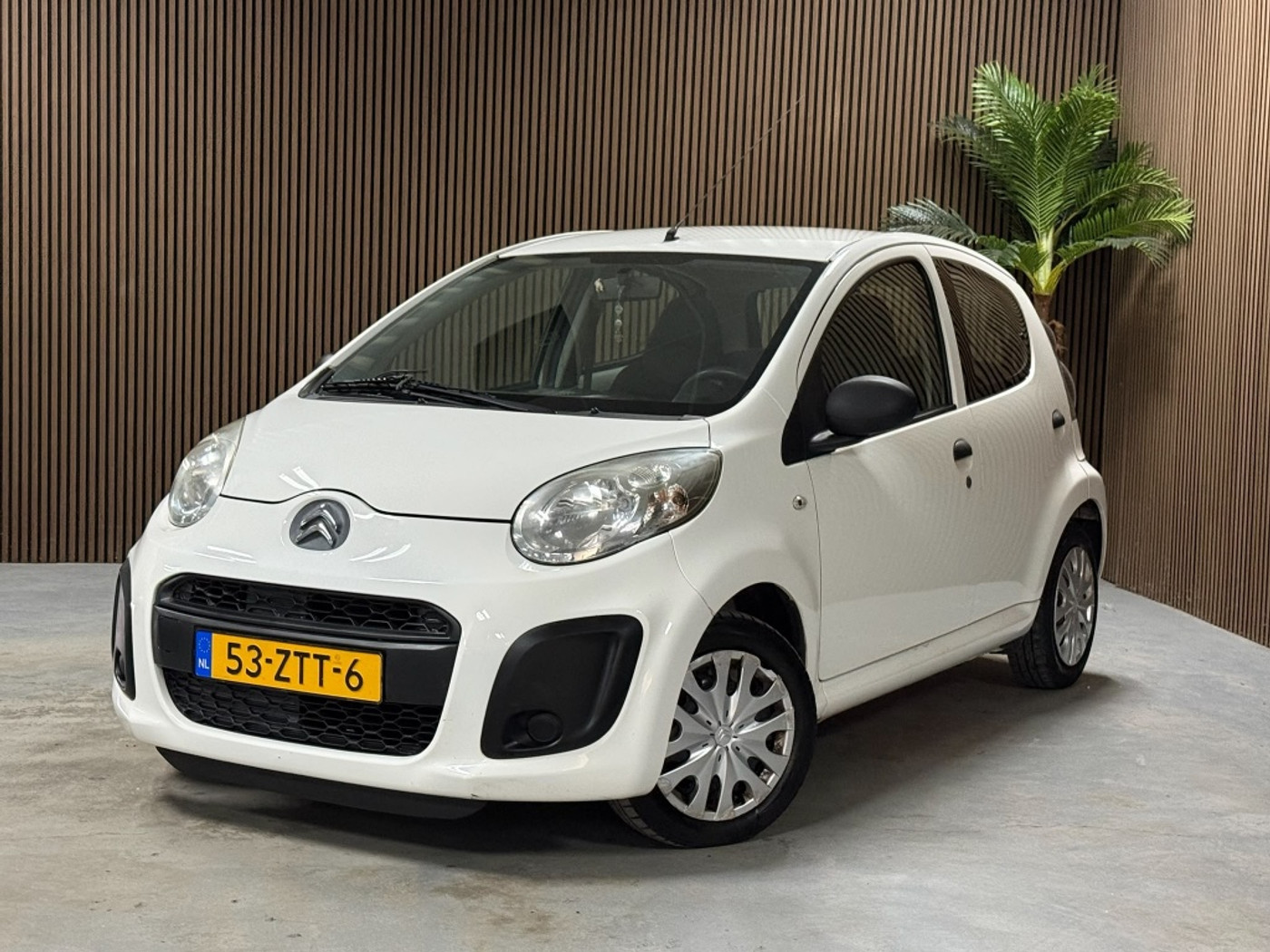 Citroen Citroen C1 1.0 Attraction 2013 - voorkant
