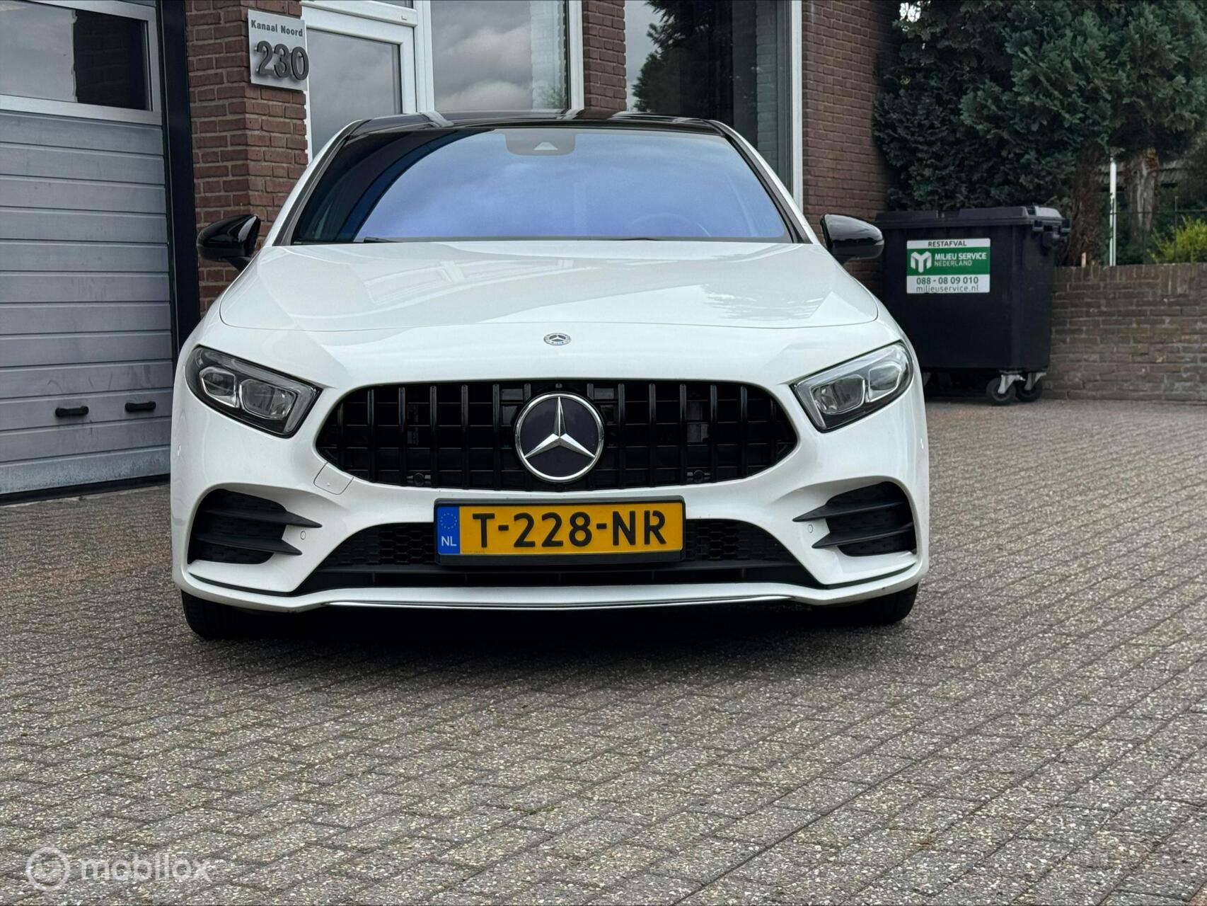 Foto van Mercedes-Benz A 250