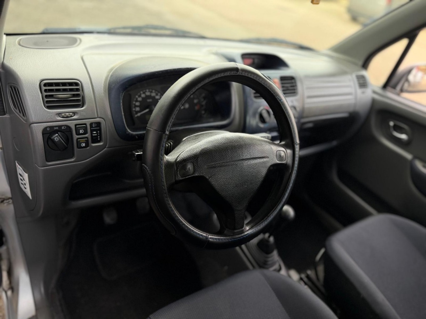 Foto van Suzuki Wagon R