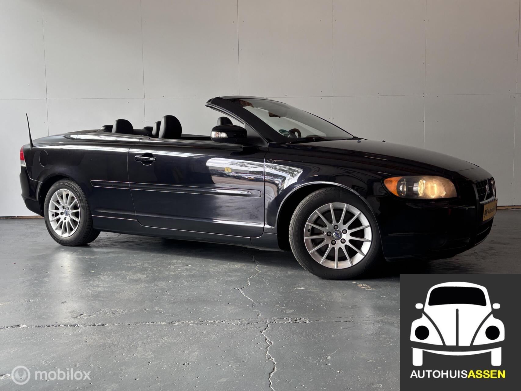 Volvo C70 2.0D Kinetic 2008 - voorkant