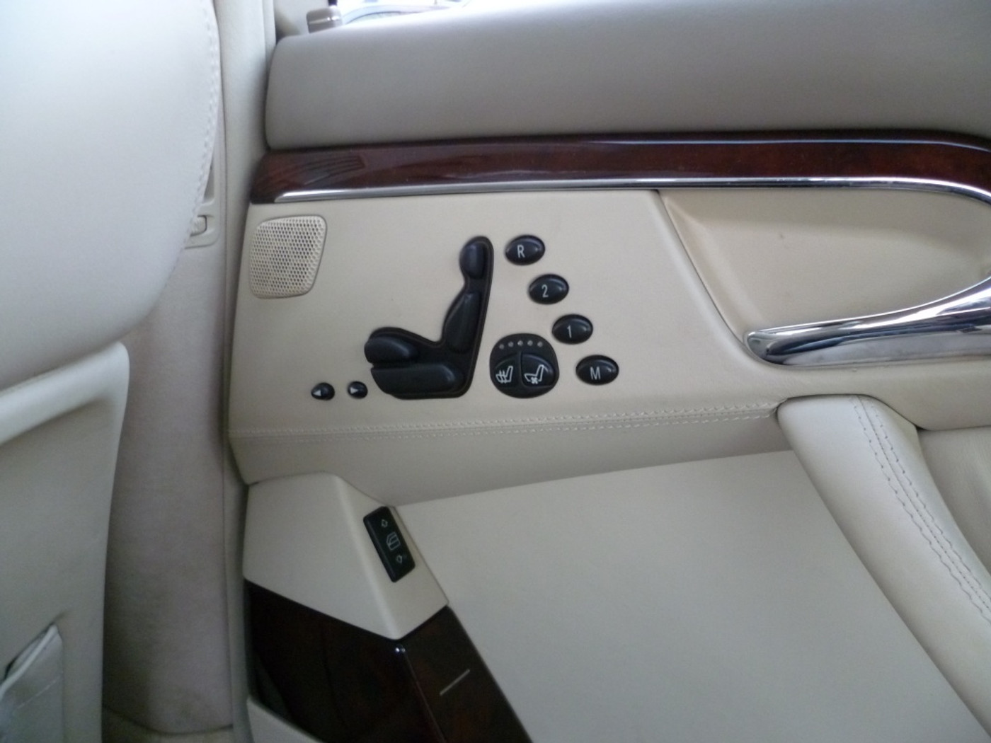 Foto van Mercedes-Benz S 600