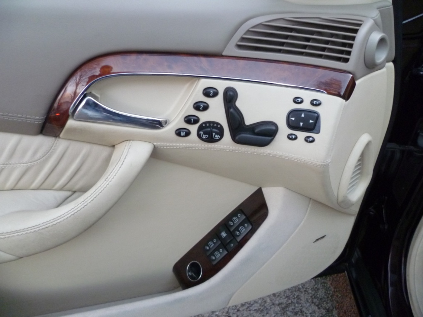 Foto van Mercedes-Benz S 600