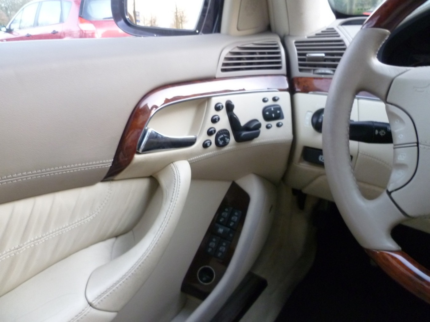 Foto van Mercedes-Benz S 600