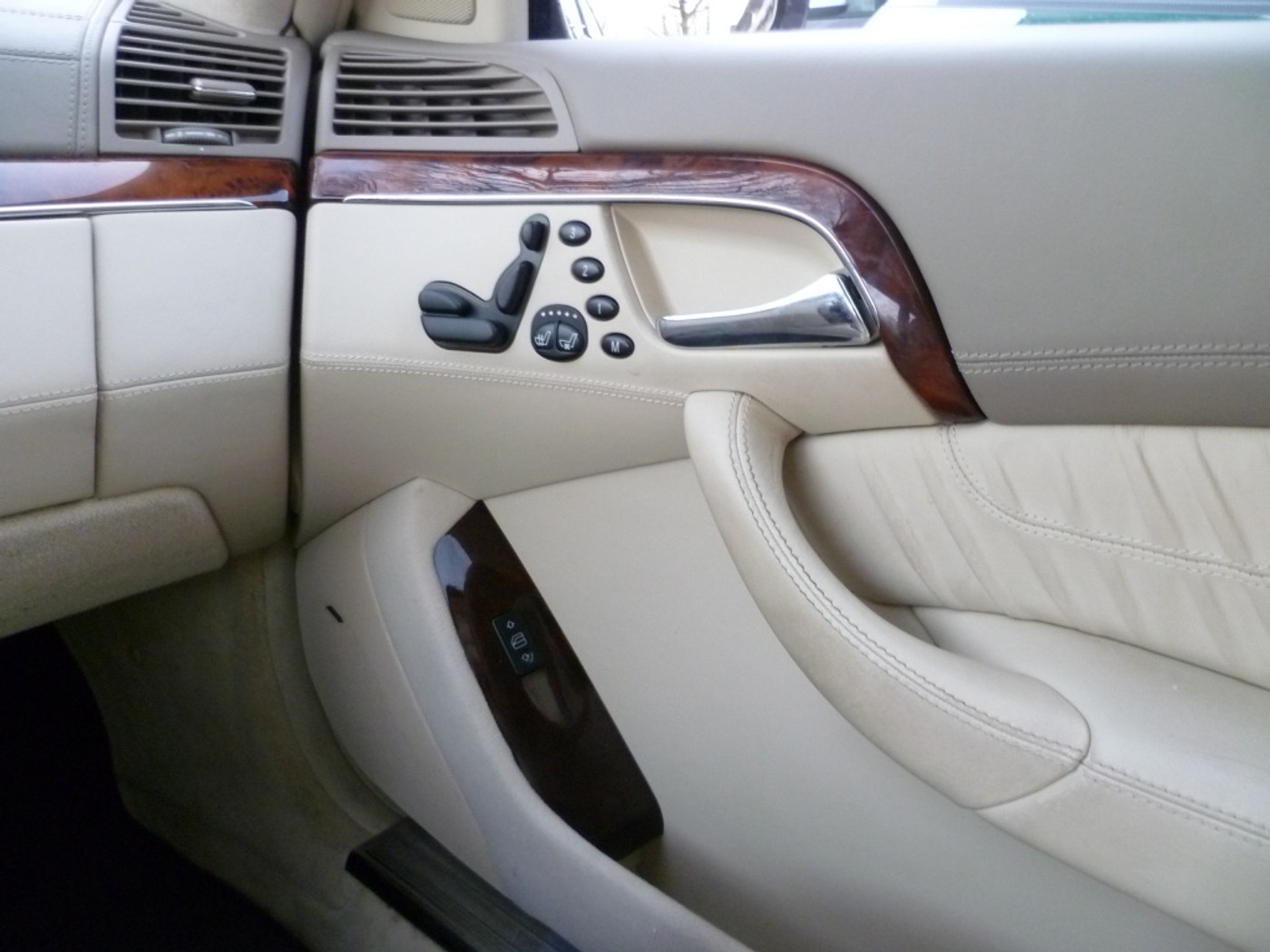 Foto van Mercedes-Benz S 600